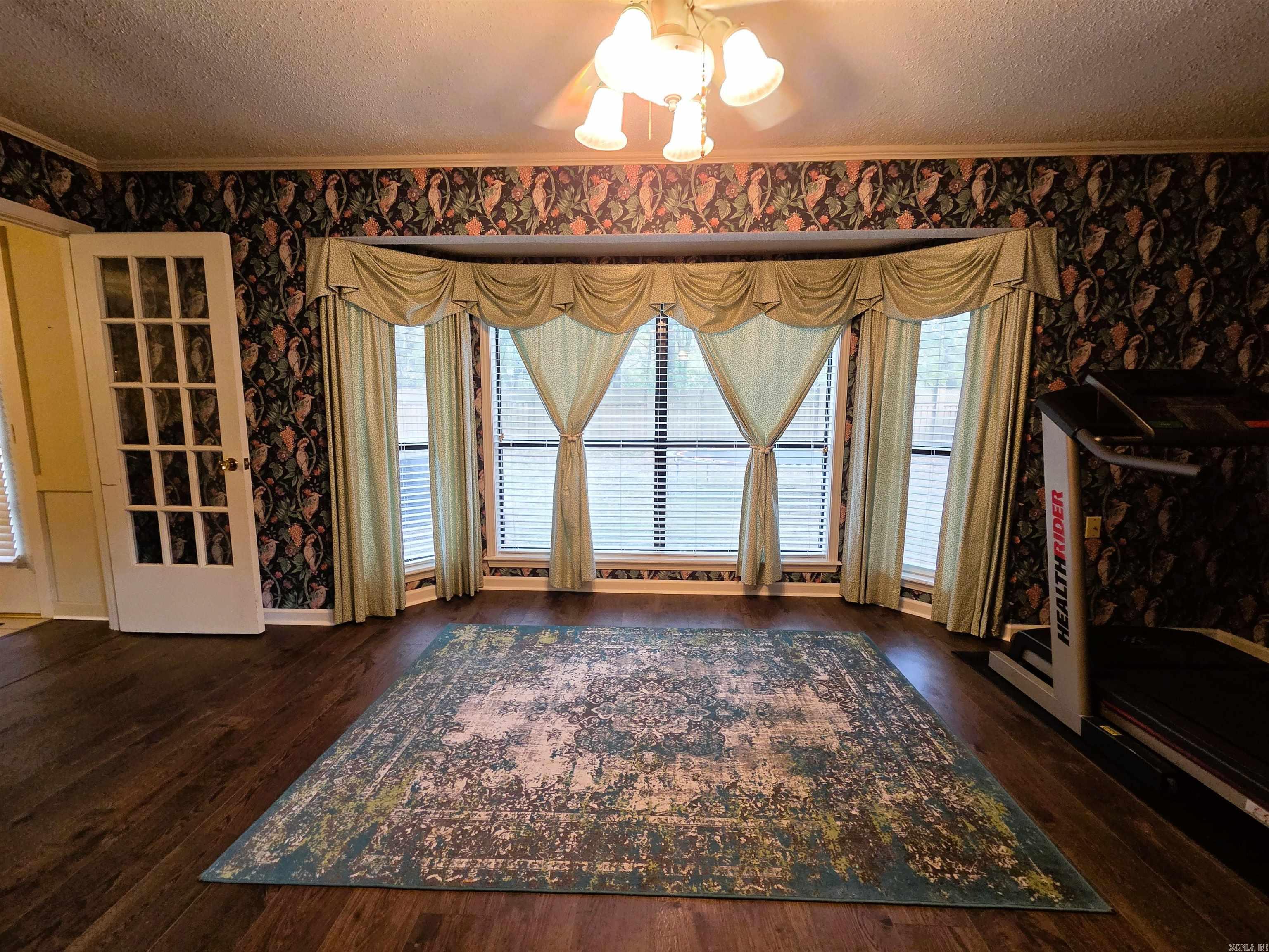 Elm Woods - Residential