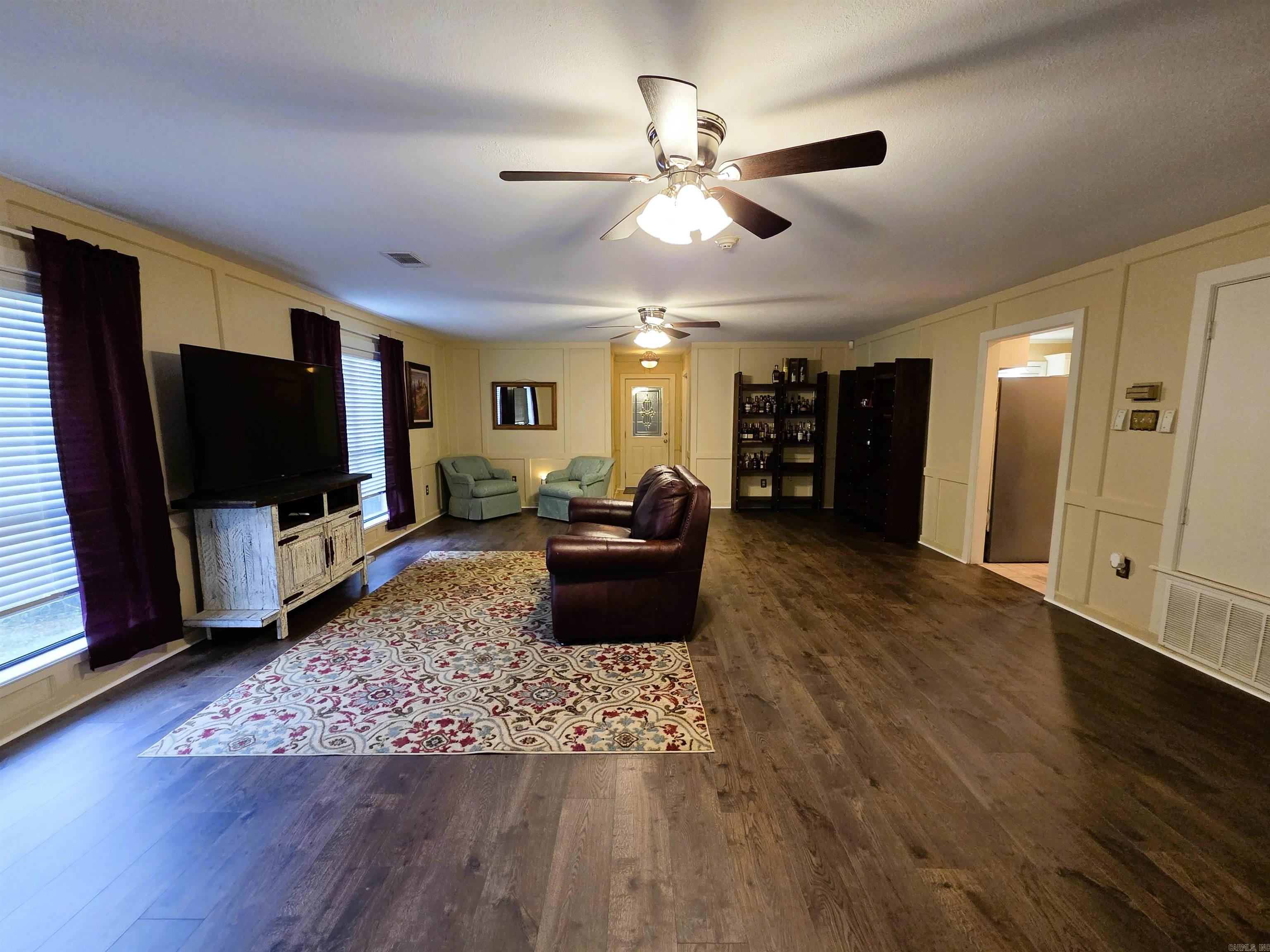 Elm Woods - Residential