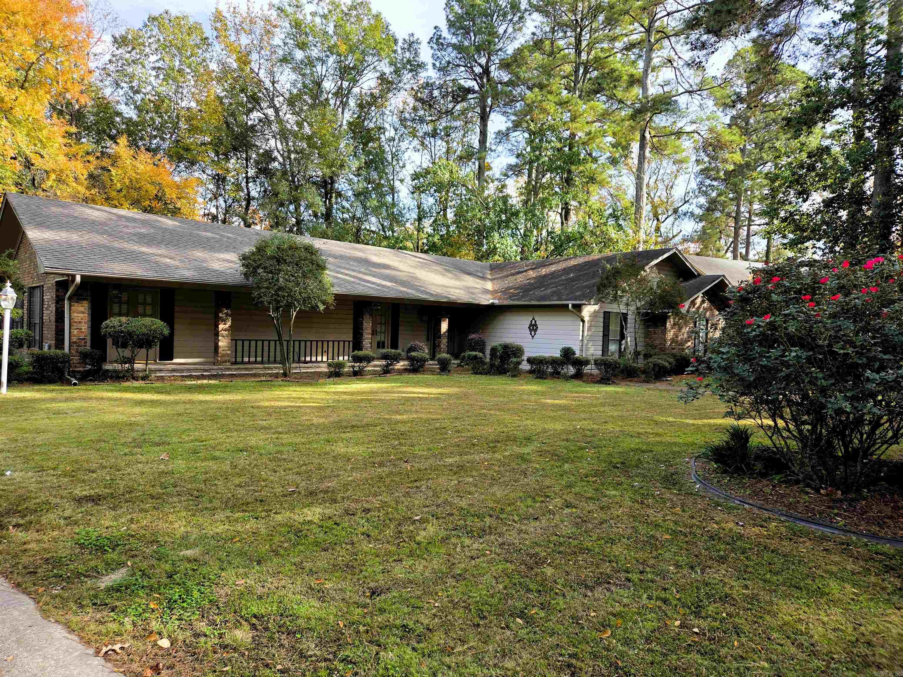 Elm Woods - Residential