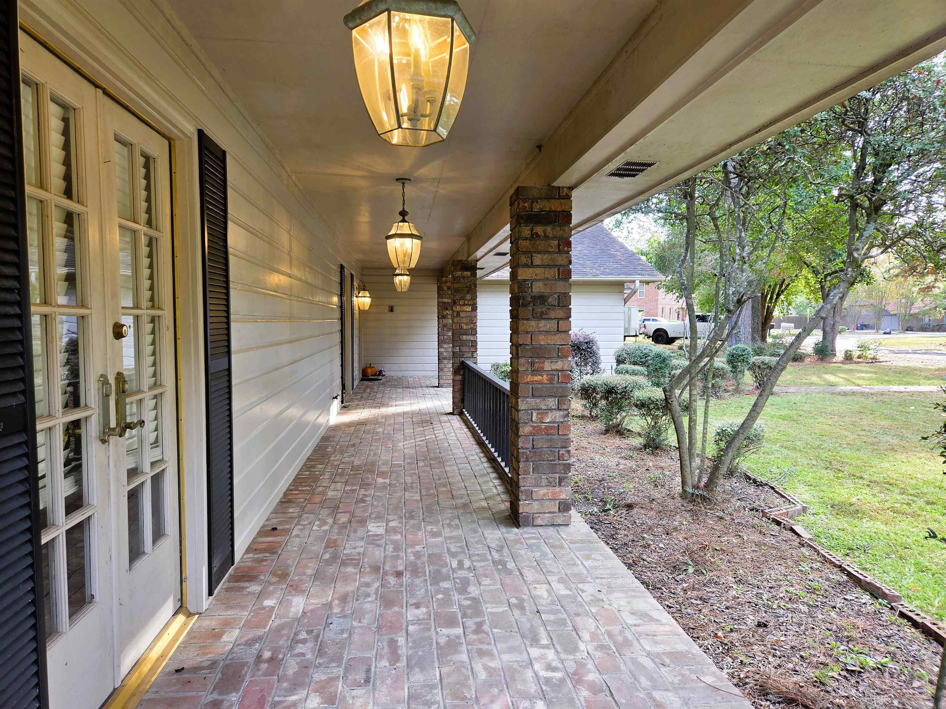 Elm Woods - Residential