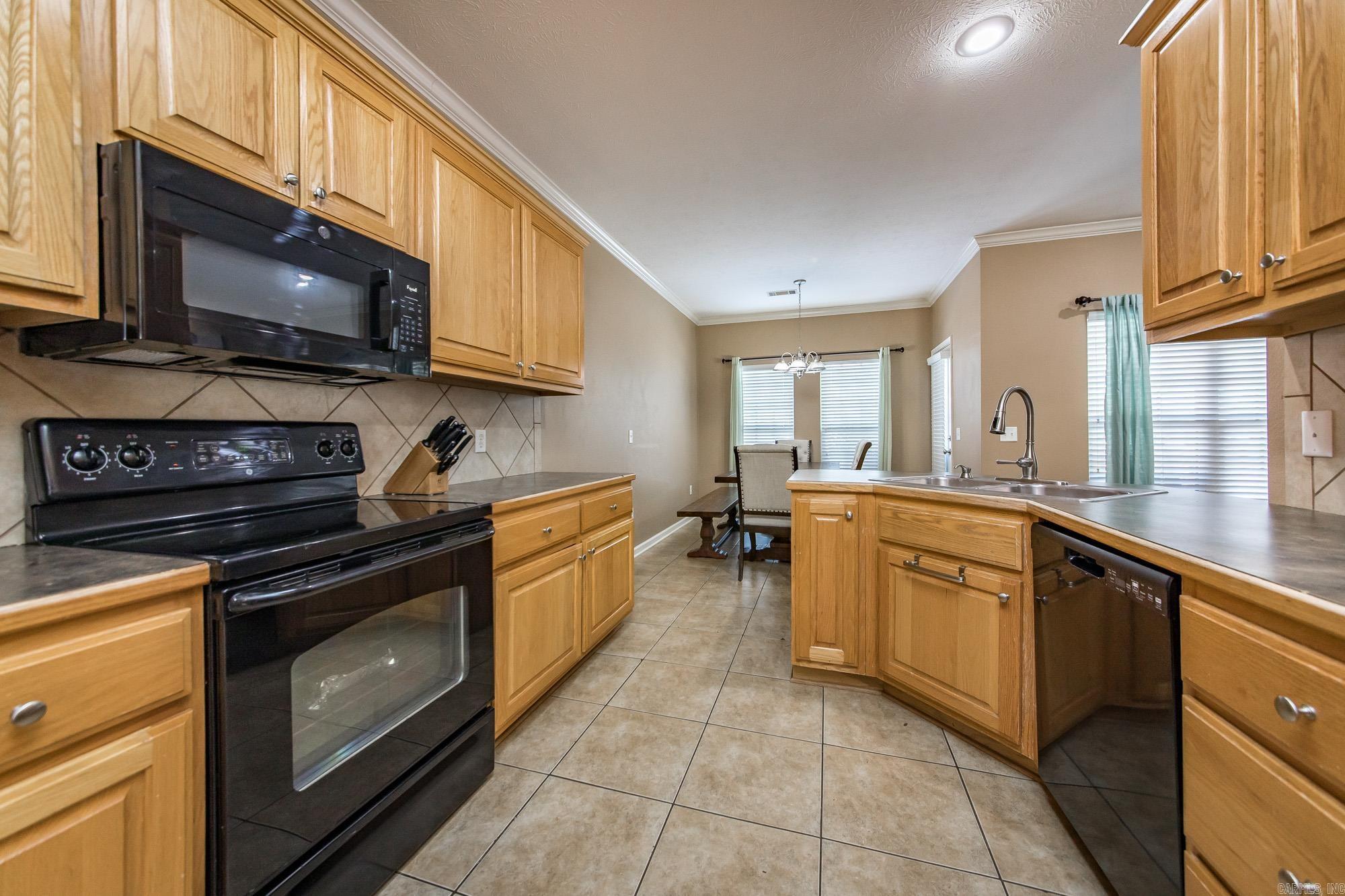 SPRING VALLEY - Residential