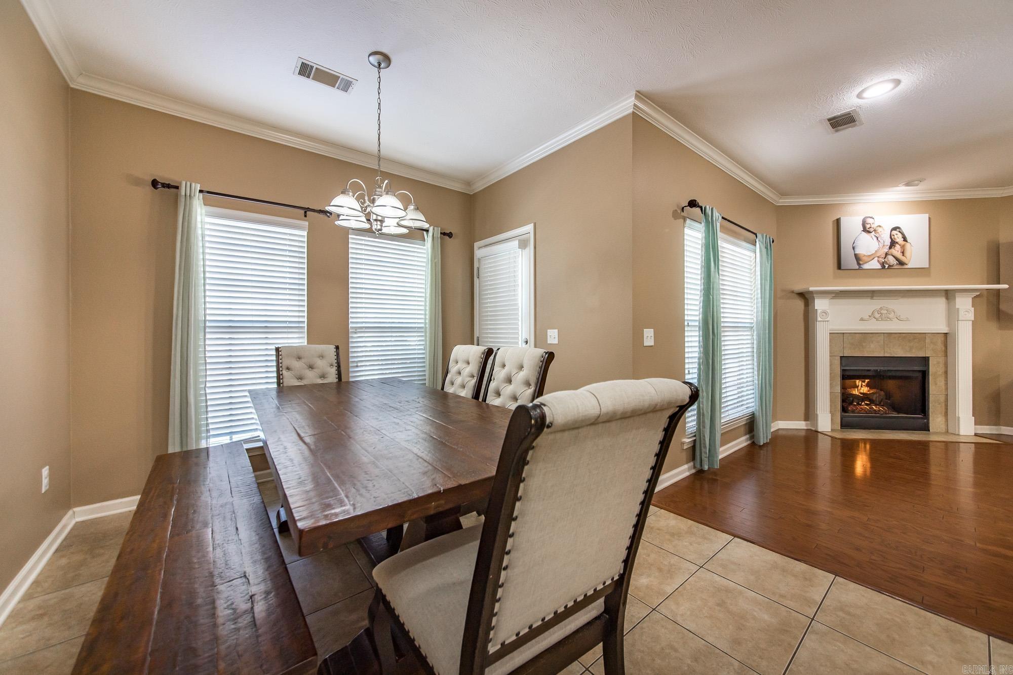 SPRING VALLEY - Residential