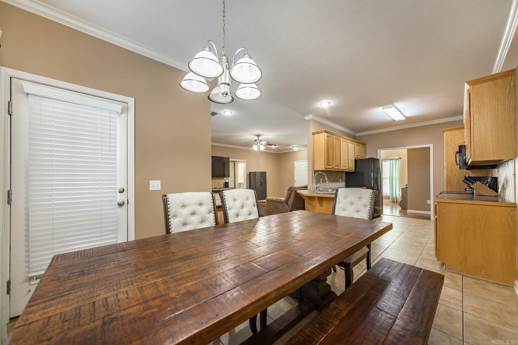 SPRING VALLEY - Residential