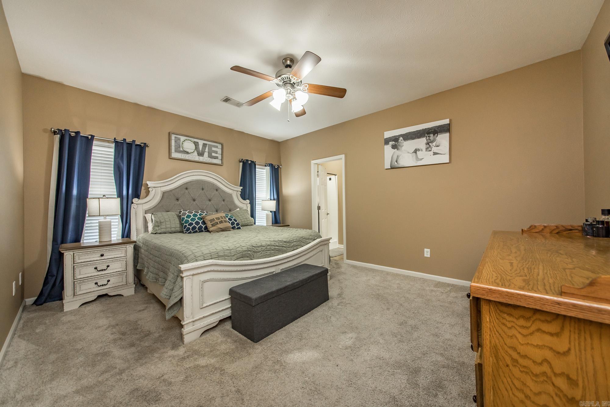 SPRING VALLEY - Residential