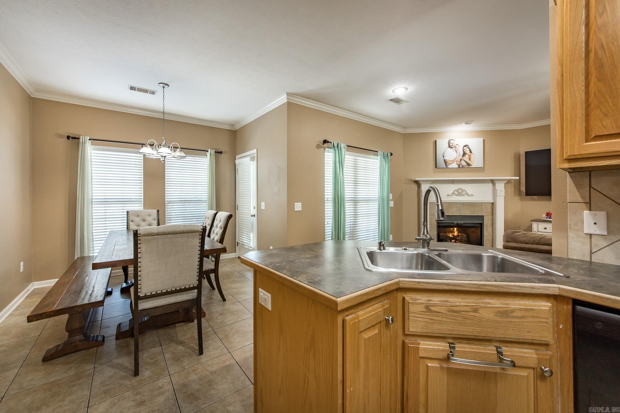 SPRING VALLEY - Residential