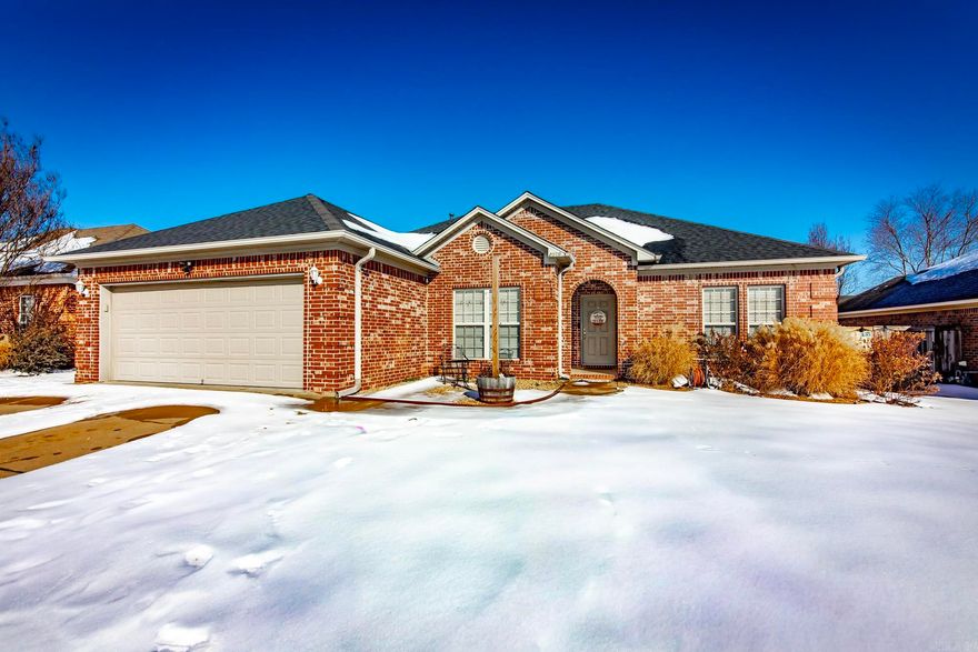 This is one you must see. 3BR,2BA brick home in an excellent location close to schools, town and the freeway. Nice sized living area with a gas fireplace. Master Suite has a walk-in closet with double sink and walk-in shower. Relax on the covered back patio with your morning coffee overlooking your large backyard with new fence and extra wide gate completed in 2025. Other upgrades include Rheem 50 gal hot water tank in 2021, GE quiet dishwasher and matching microwave in 2025, Roof replaced with architectural in 2022, new AC unit in 2020. Owners have used Fairway Lawn service for 9 years for weed control and fertilization.