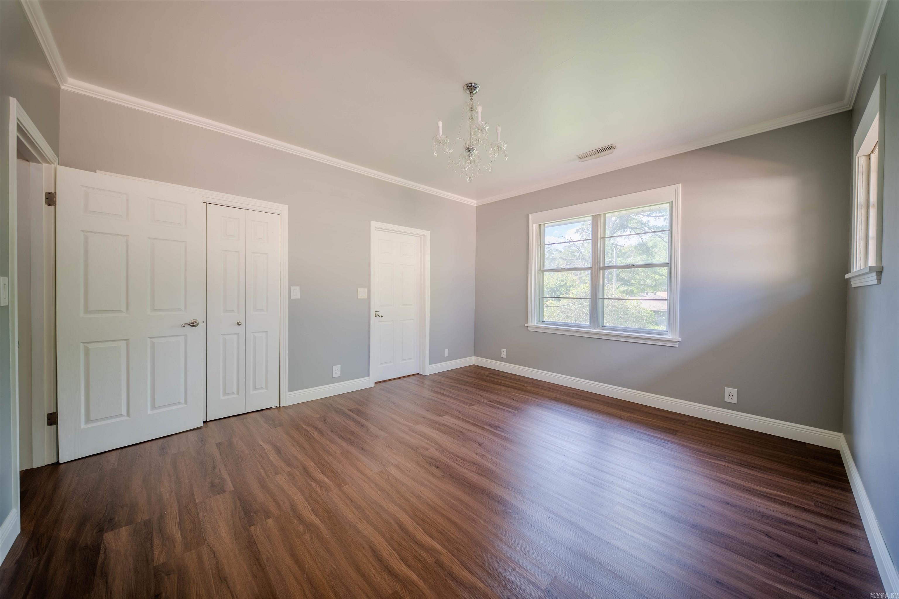 THOMPSON HEIGHTS 2ND S-D - Residential