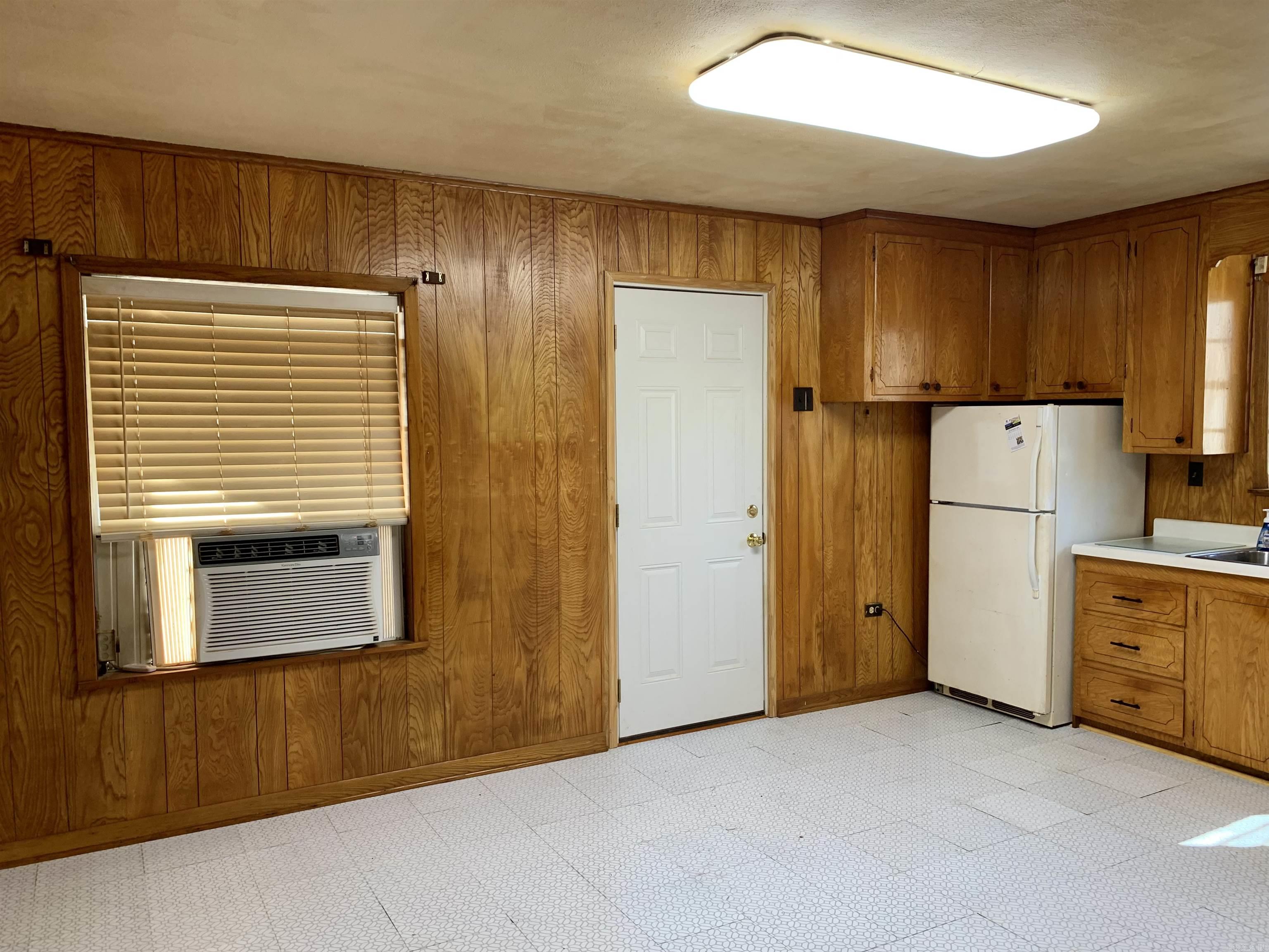 CAMDEN CITY METES & BOUNDS - Residential