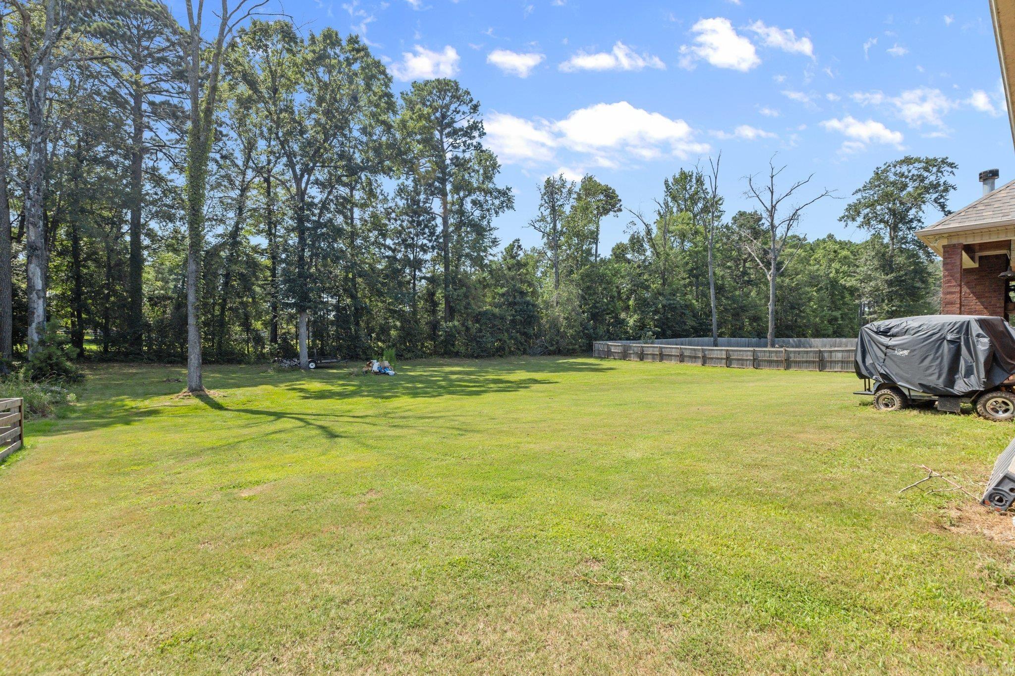 OAK TREE RIDGE SUB - Residential