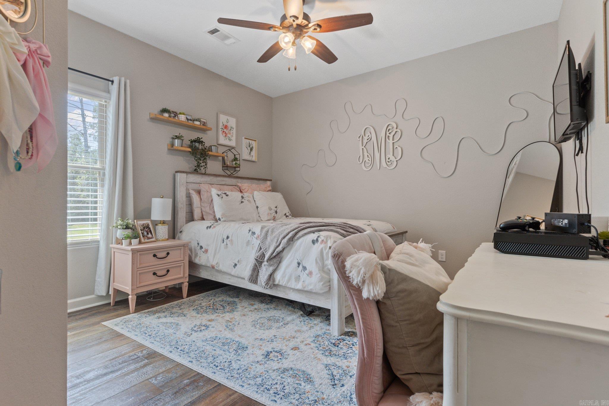 OAK TREE RIDGE SUB - Residential