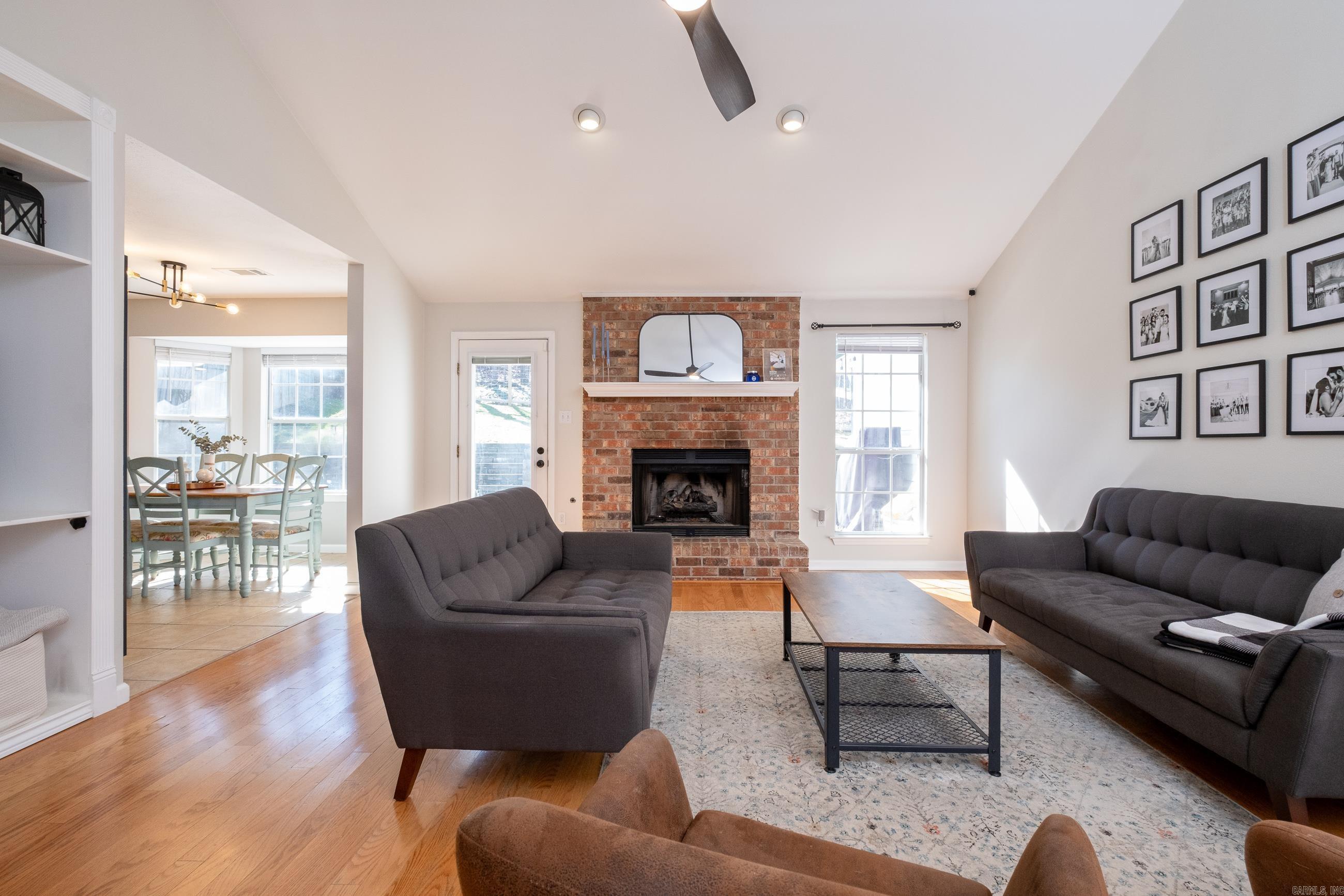 CEDAR RIDGE - Residential