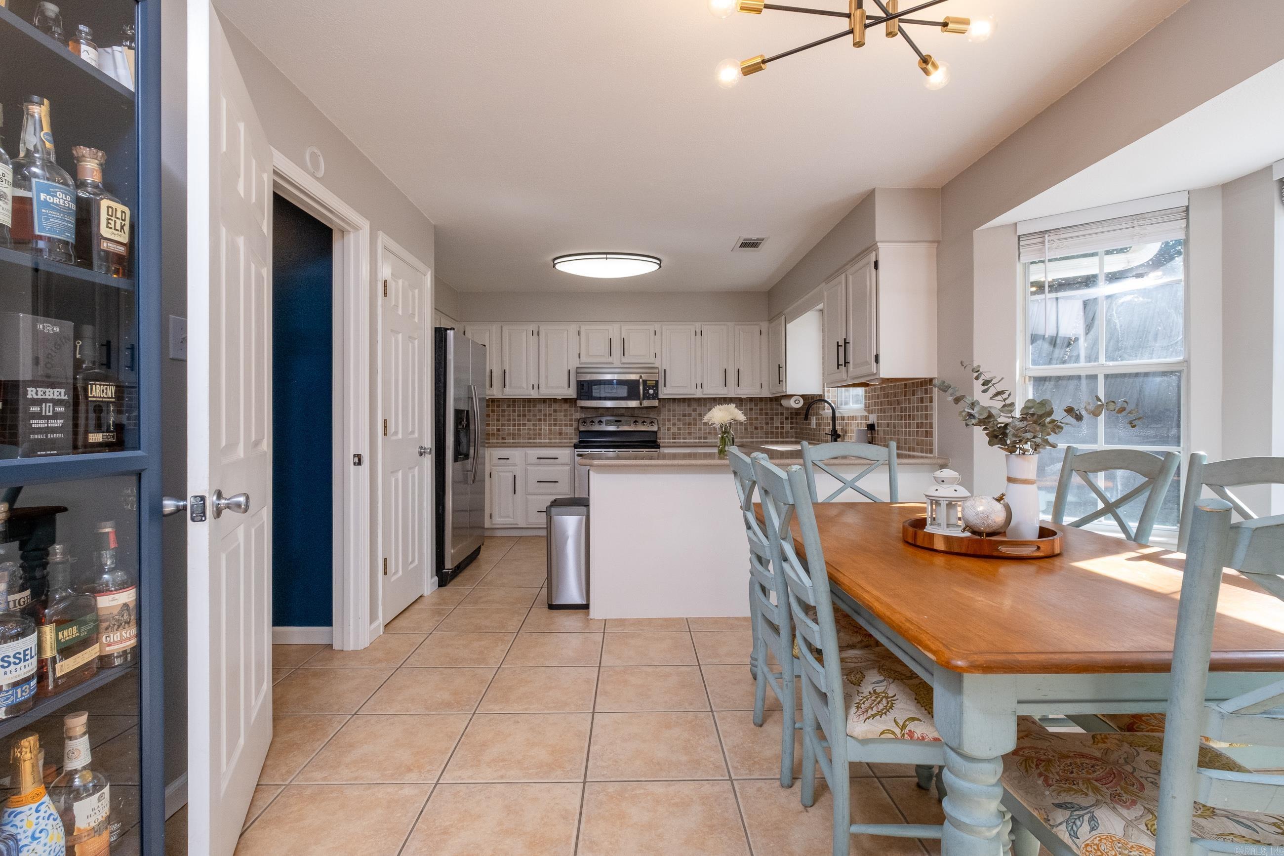 CEDAR RIDGE - Residential