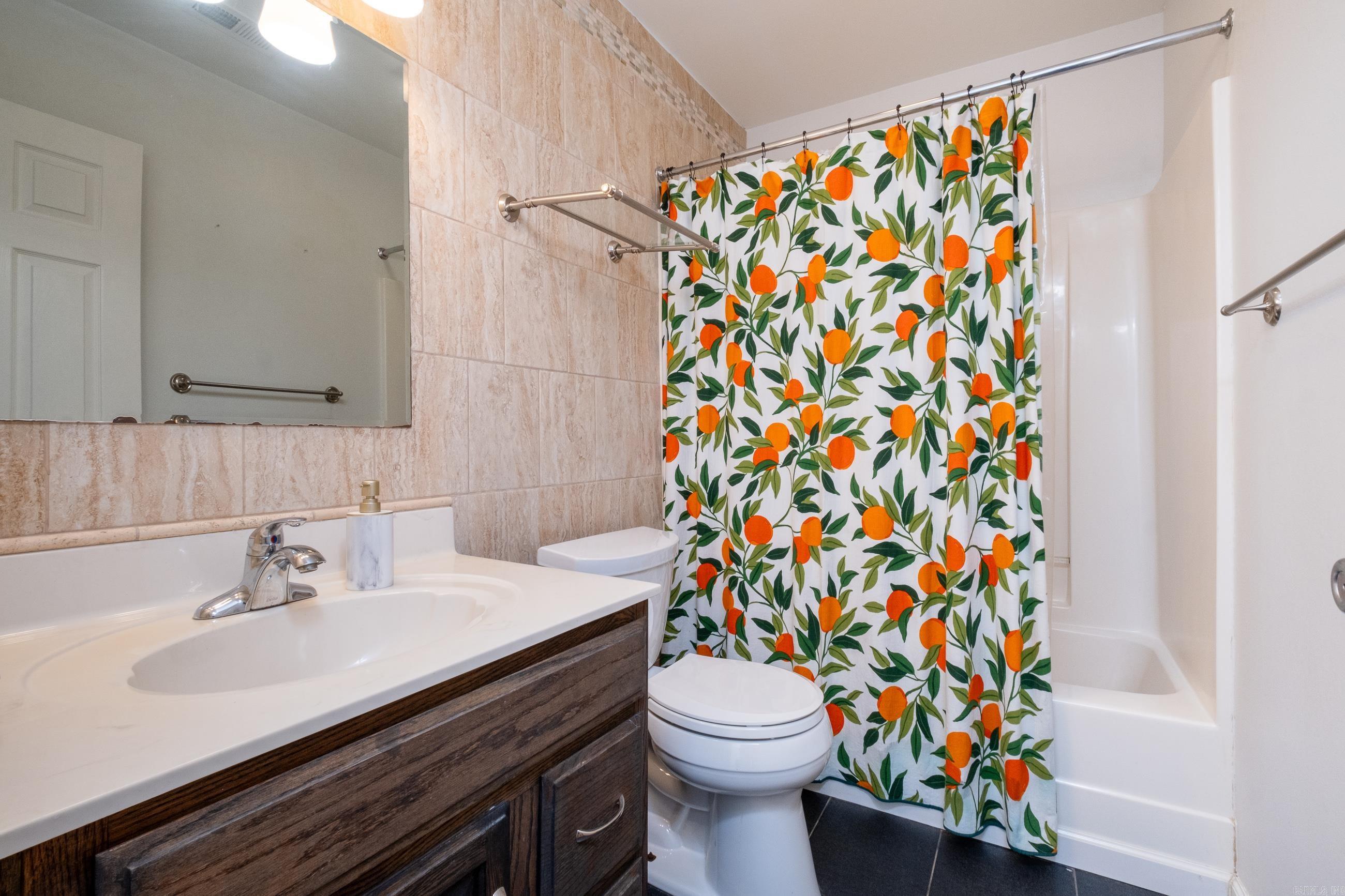 CEDAR RIDGE - Residential