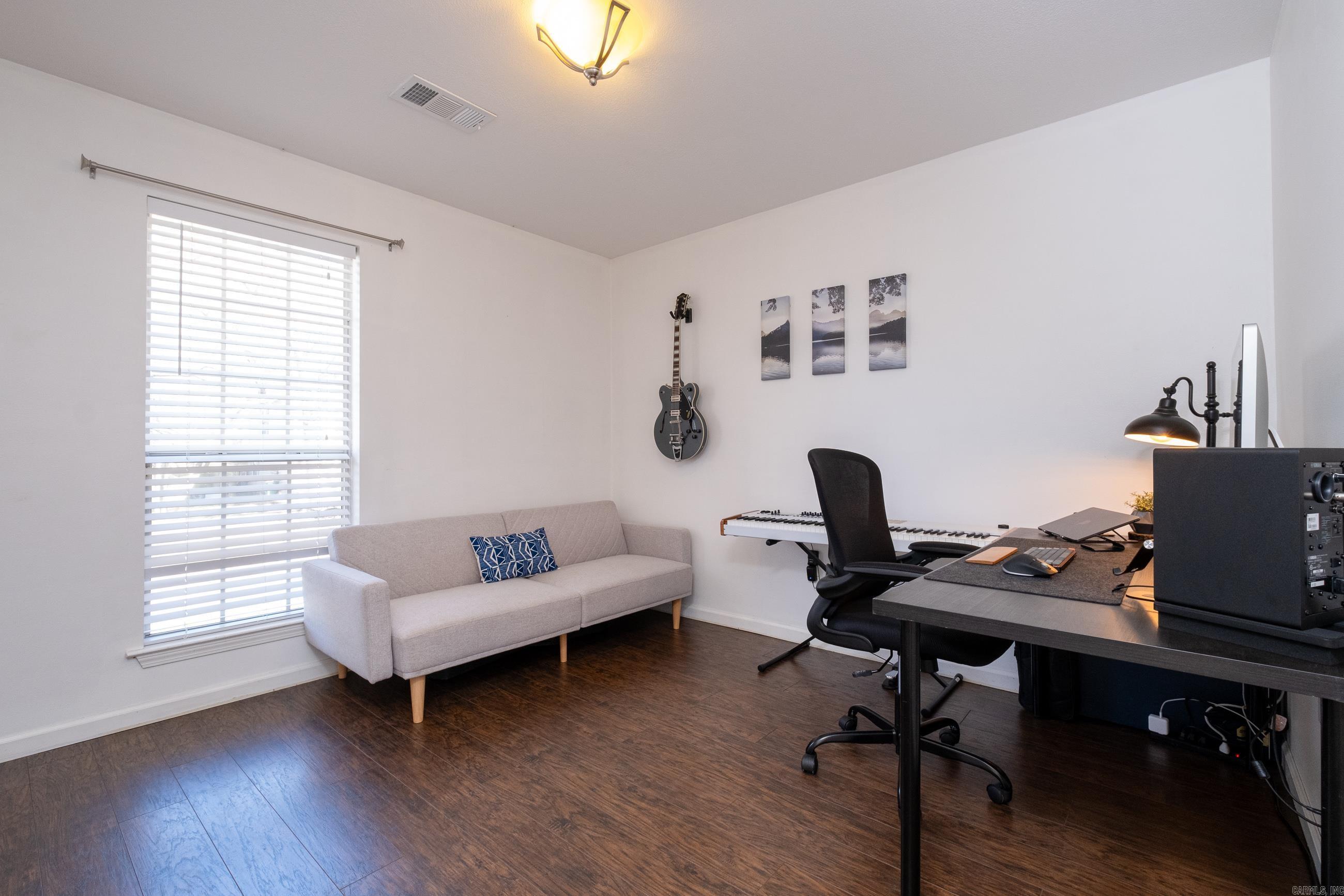 CEDAR RIDGE - Residential