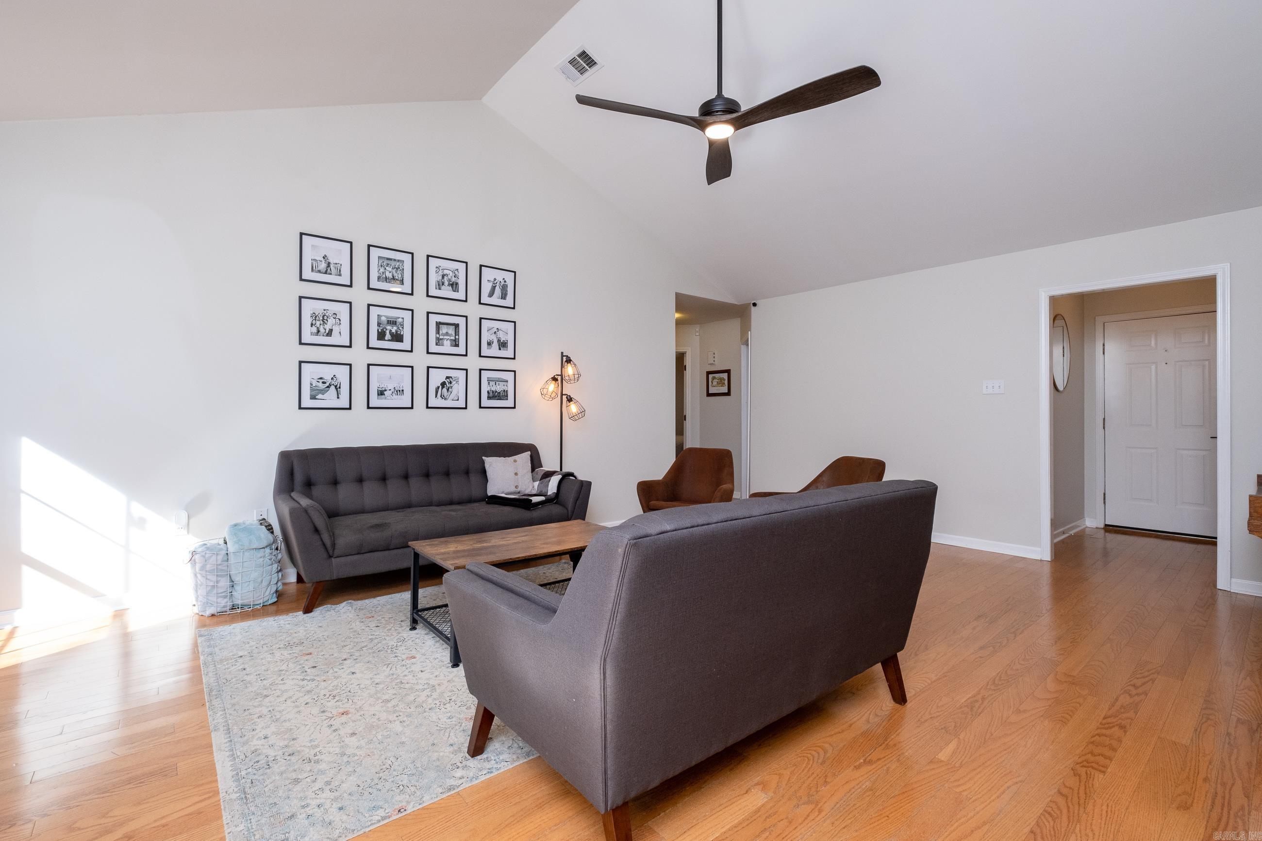 CEDAR RIDGE - Residential