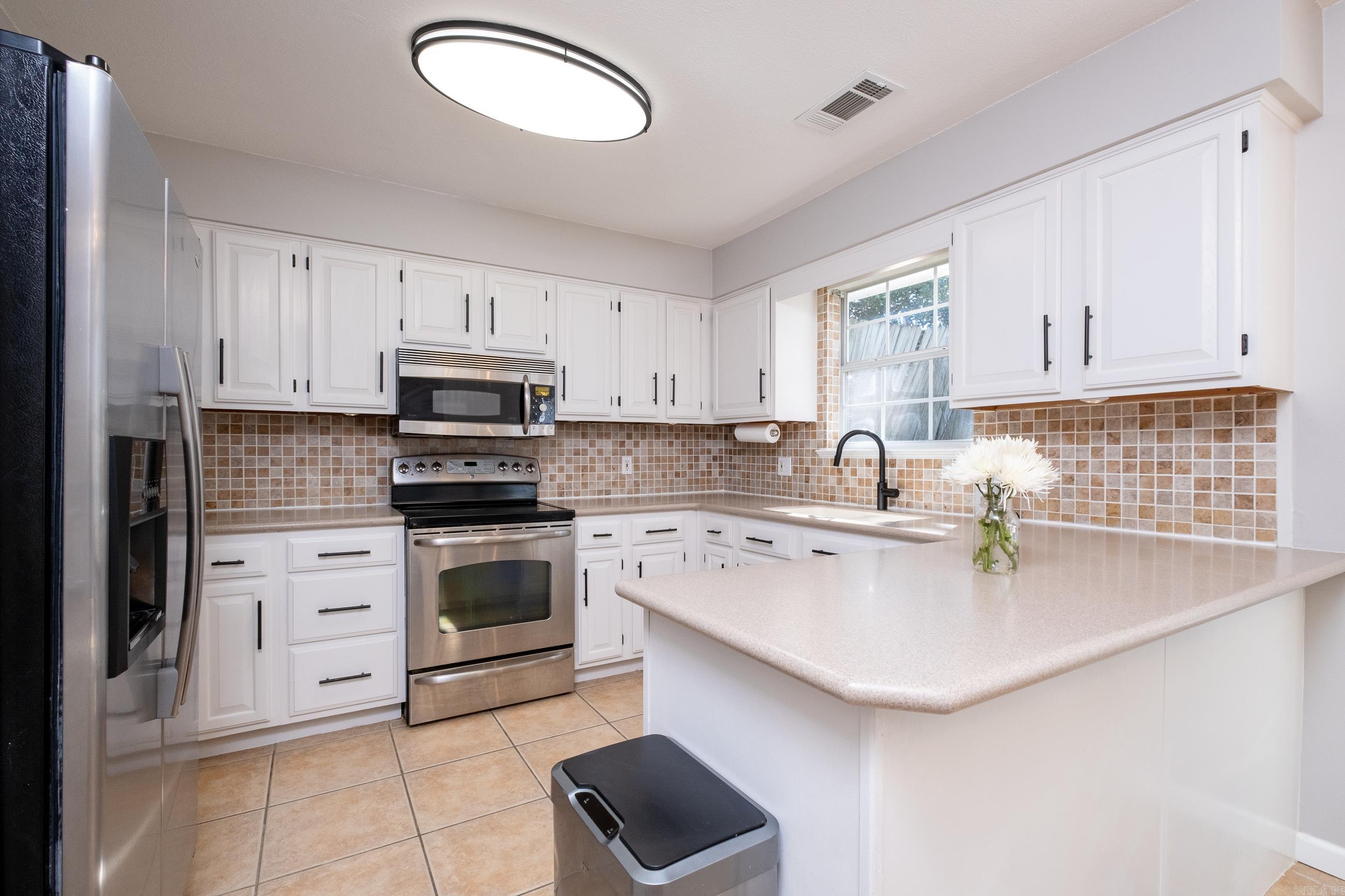 CEDAR RIDGE - Residential