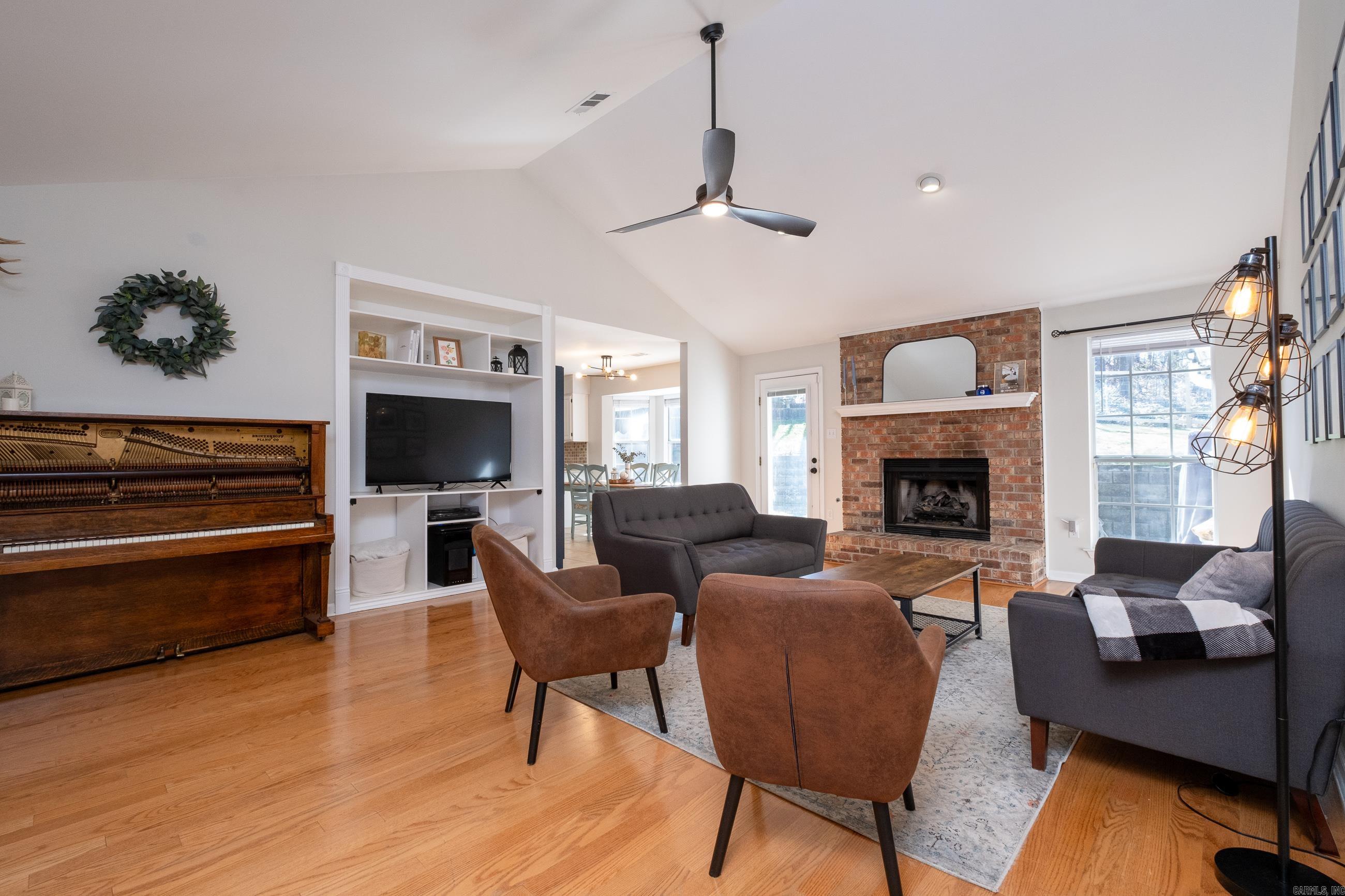 CEDAR RIDGE - Residential