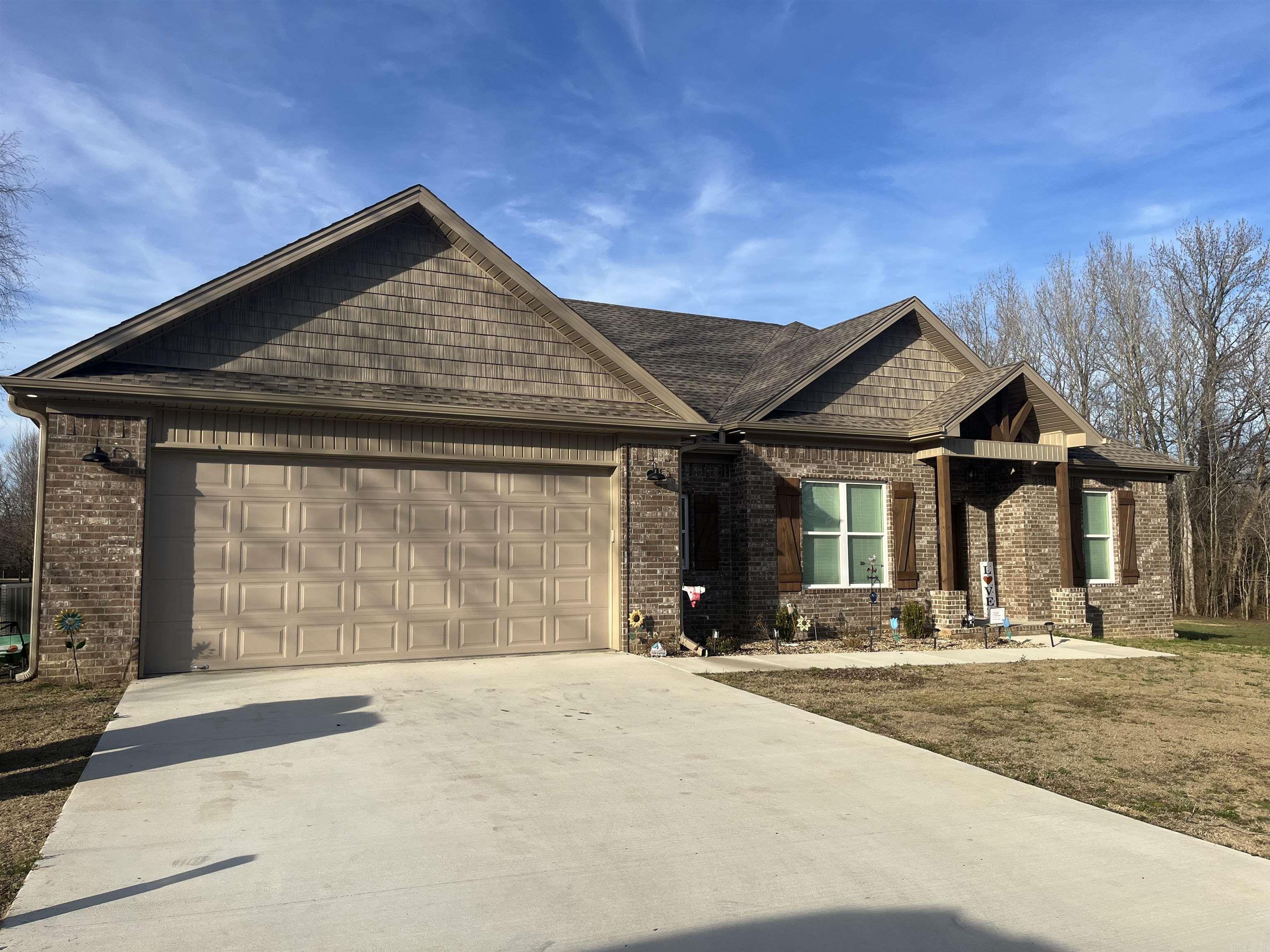 Saddle Brook Estates - Residential