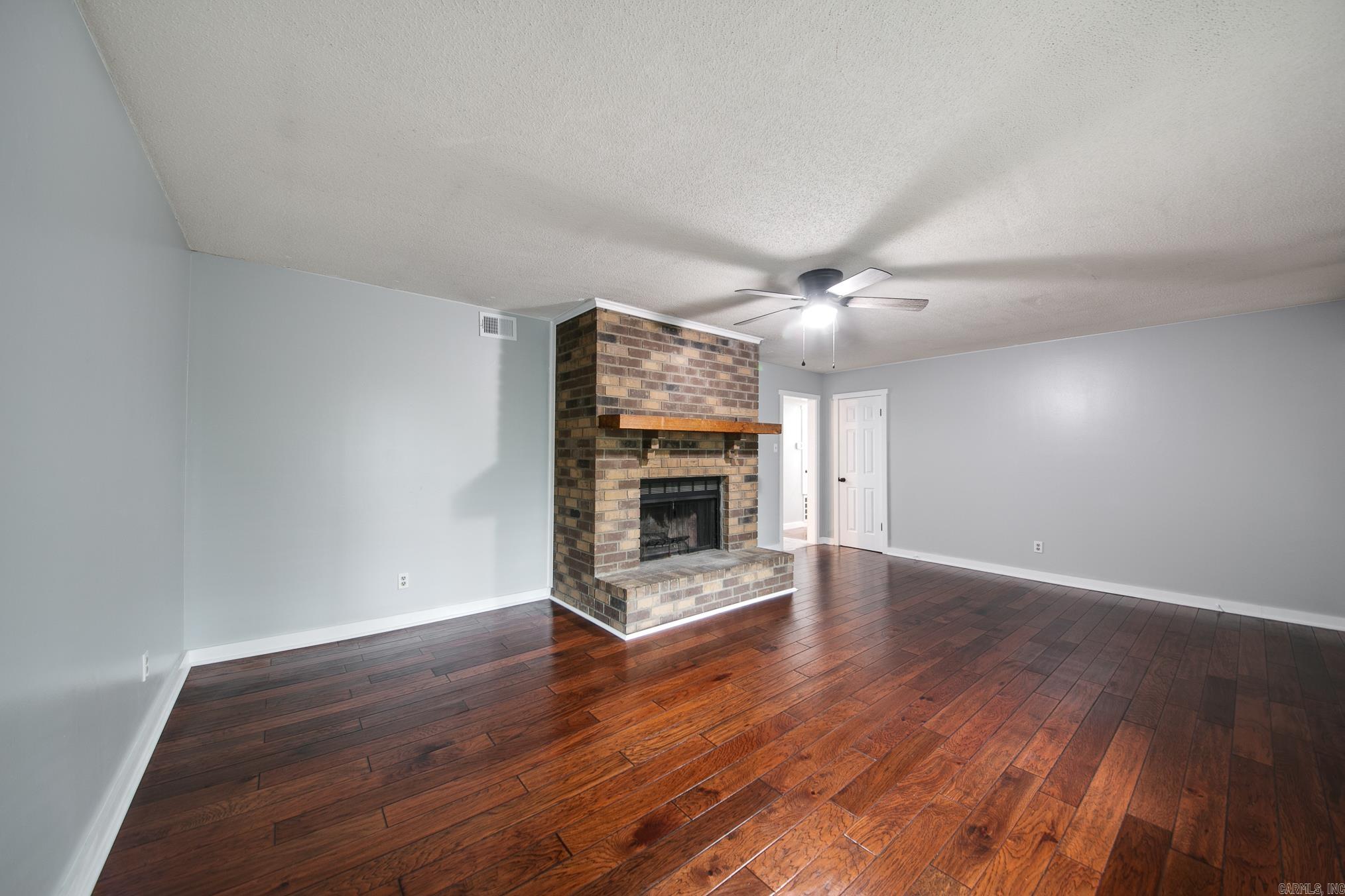 PHEASANT RUN - Residential