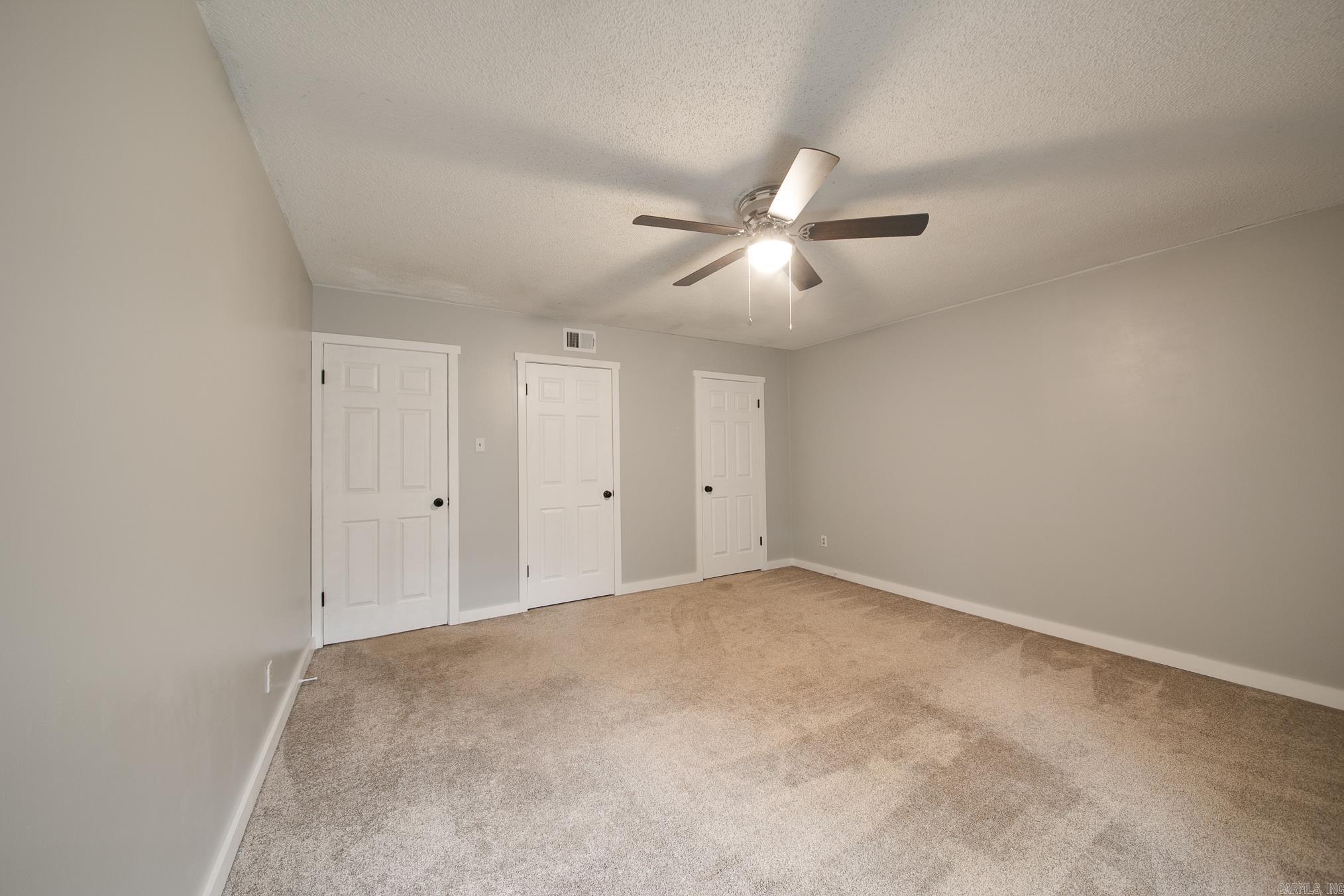 PHEASANT RUN - Residential