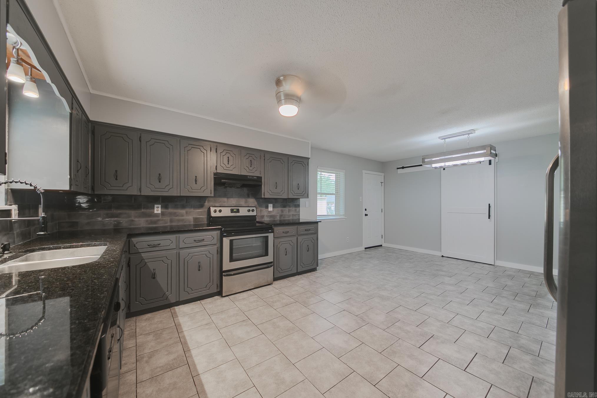 PHEASANT RUN - Residential