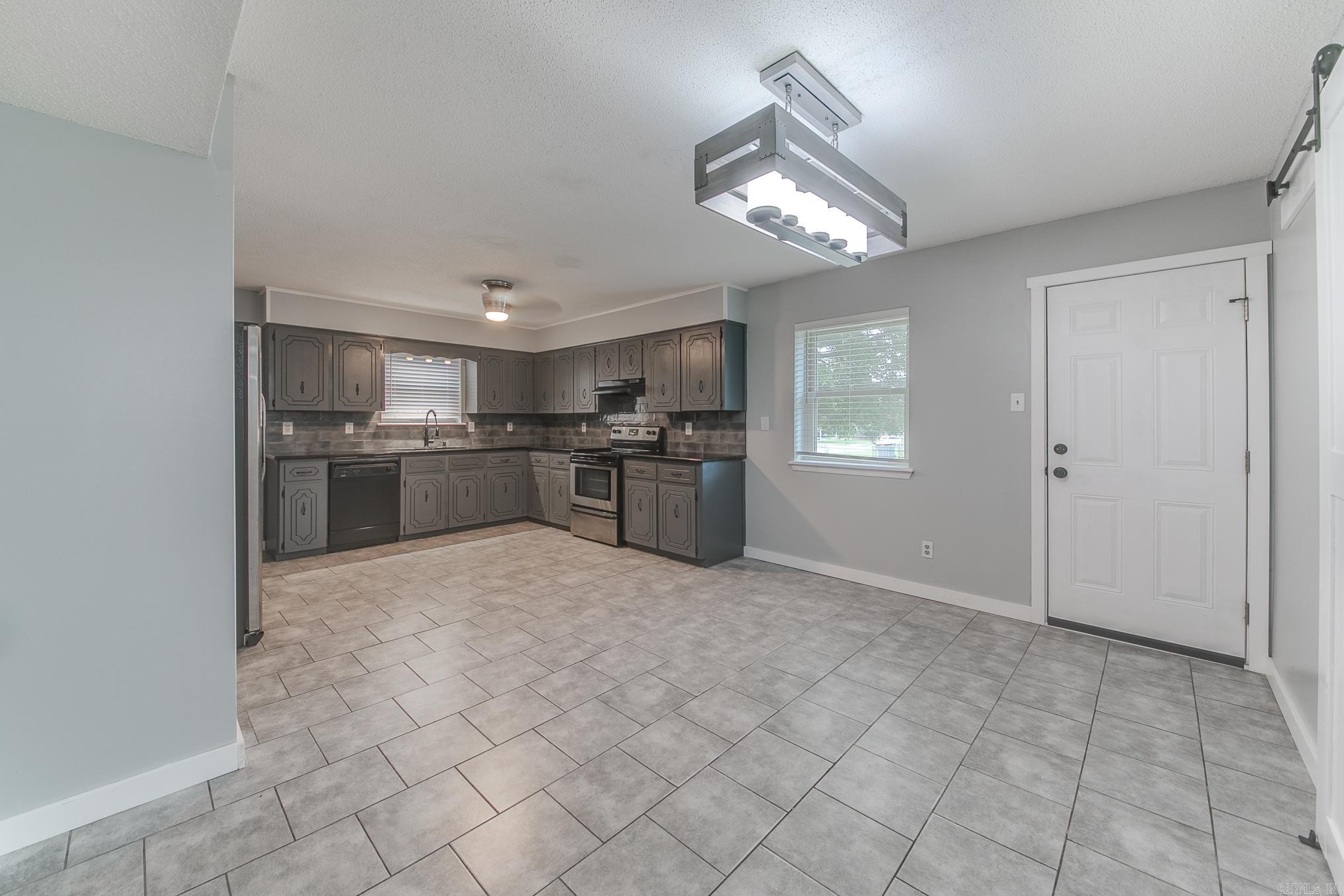 PHEASANT RUN - Residential