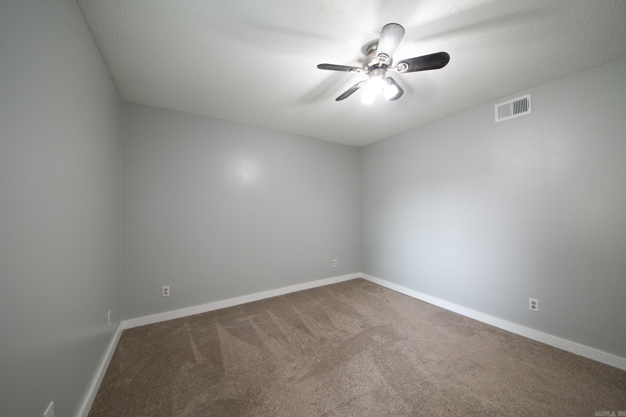 PHEASANT RUN - Residential