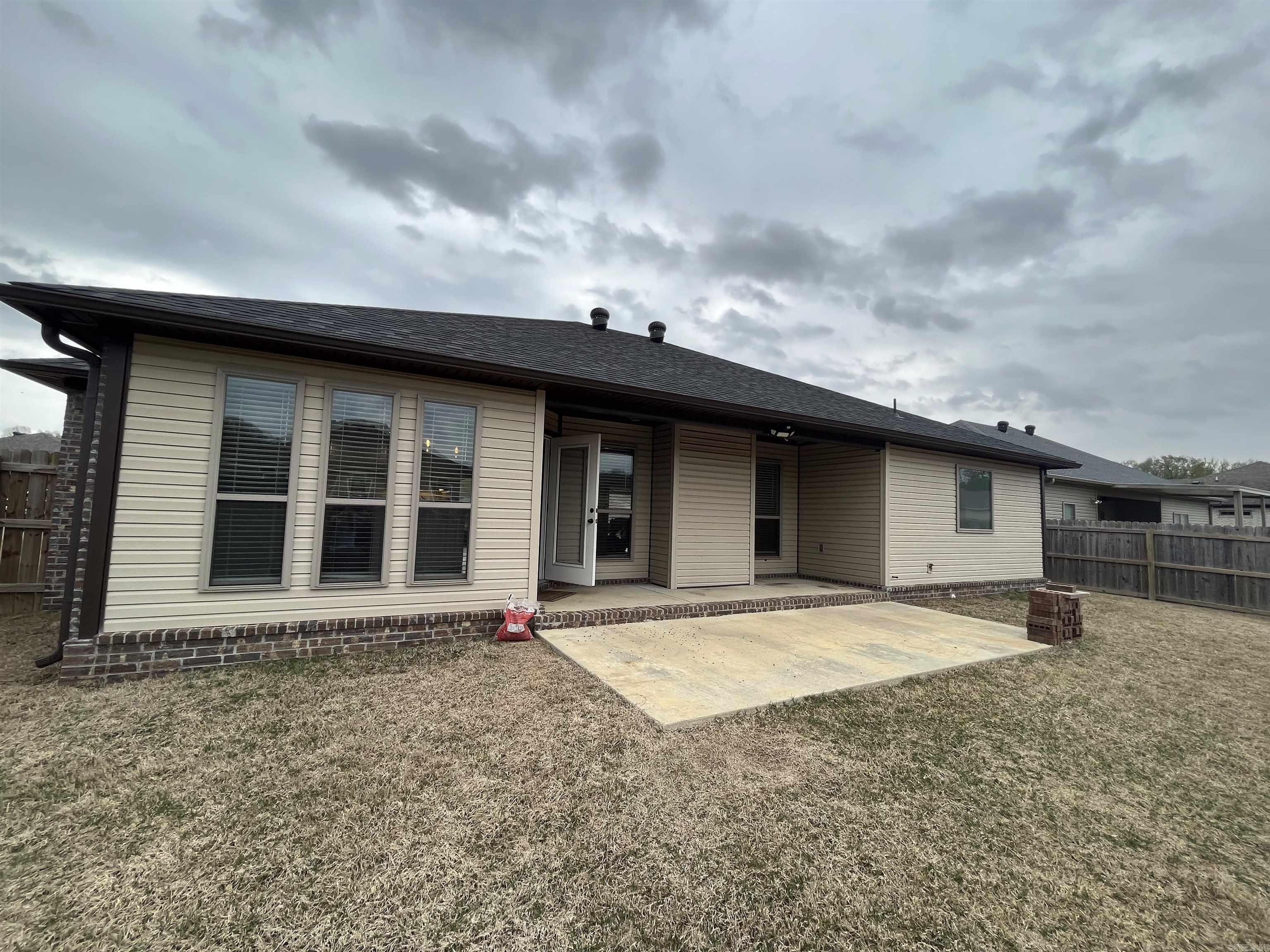 Churchill Downs - Residential Lease