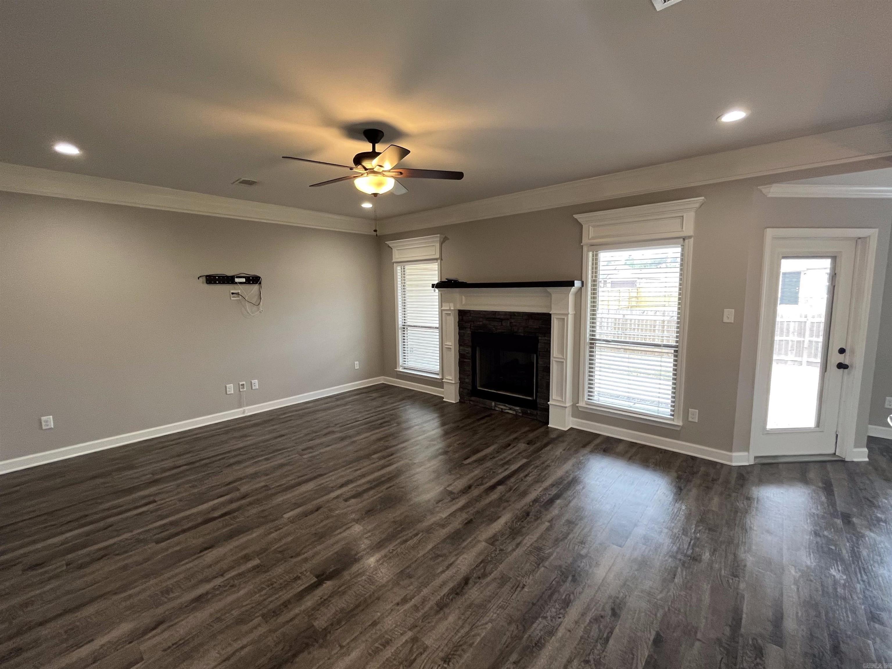 Churchill Downs - Residential Lease