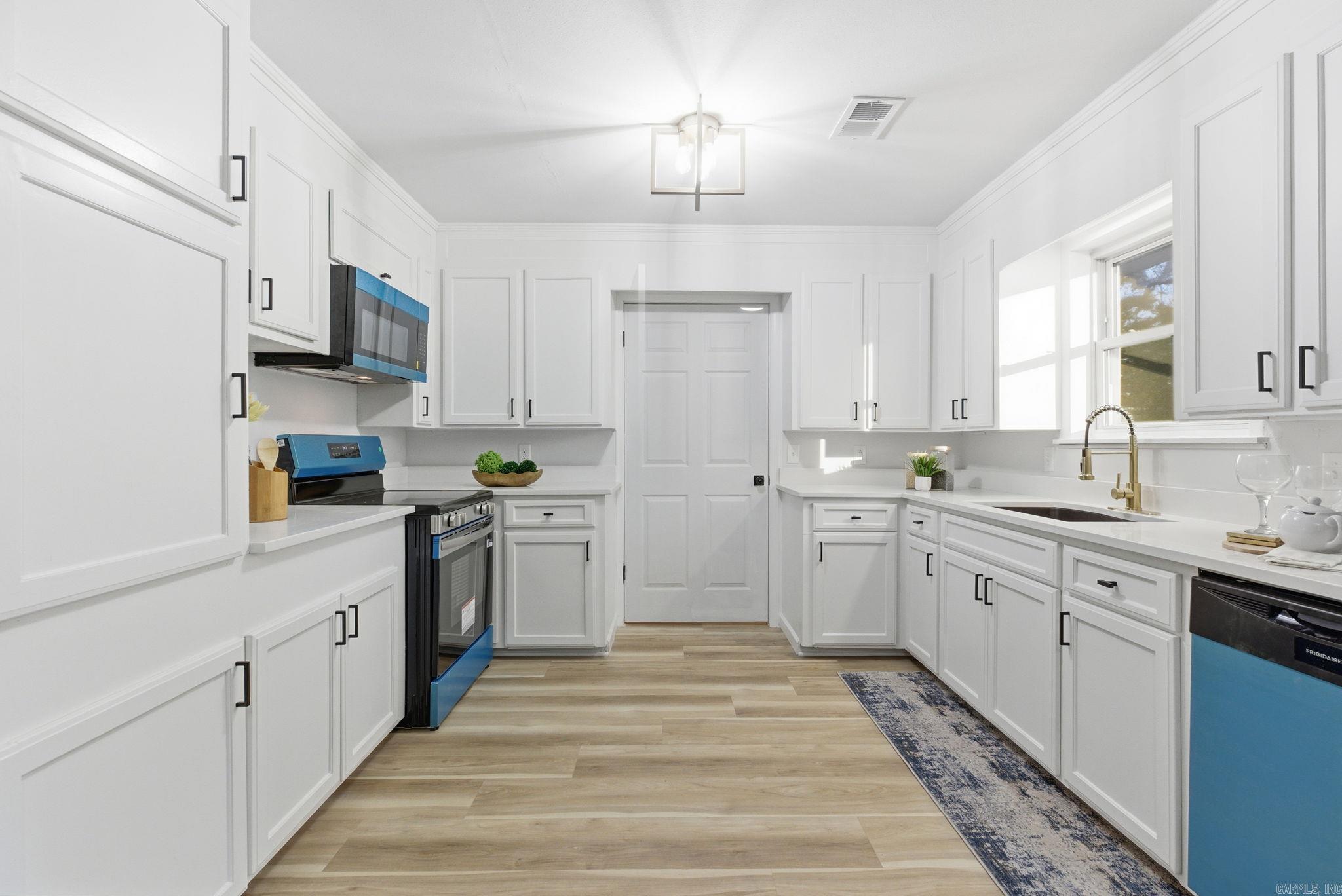 CHEROKEE HILLS 1 - Residential