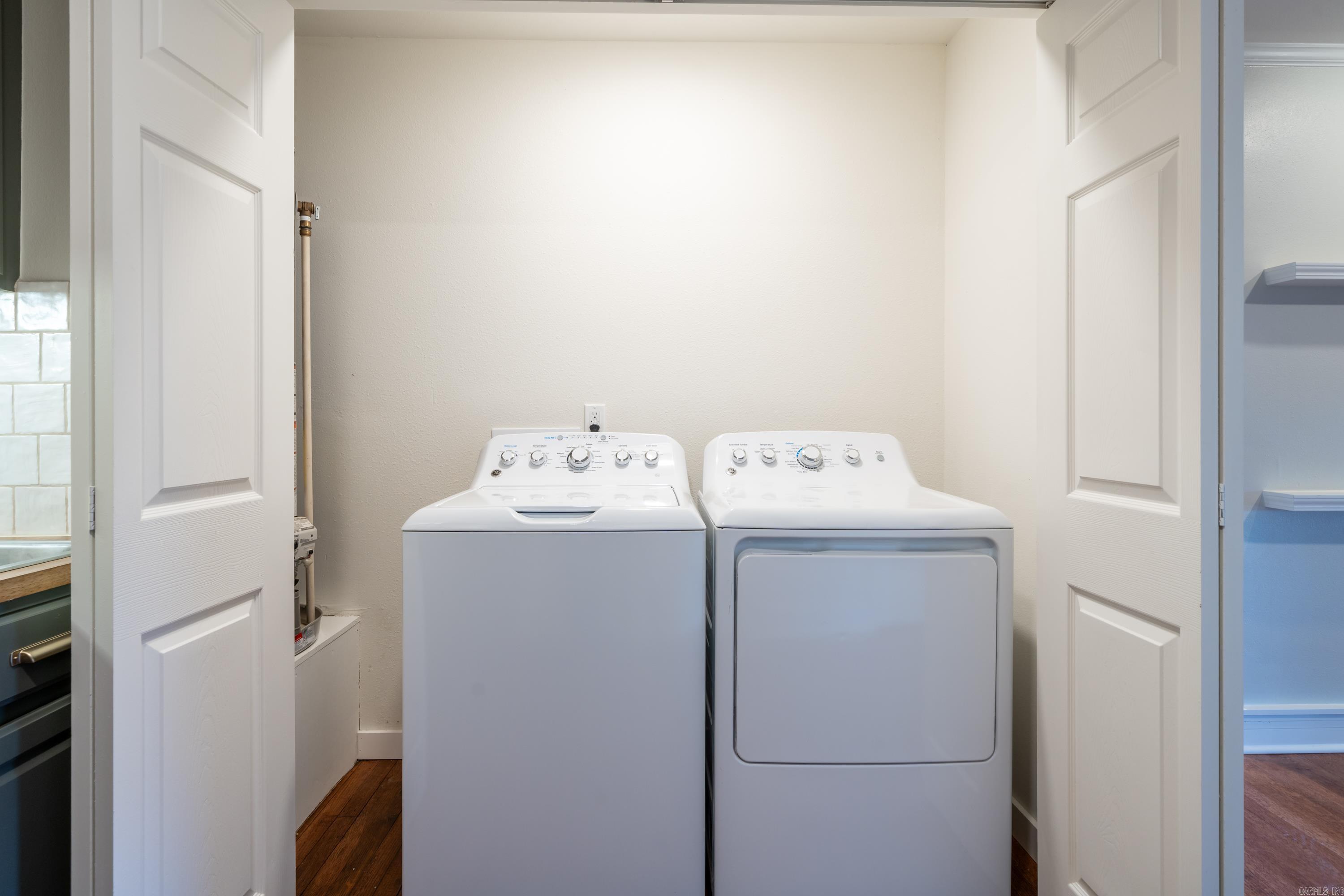 Eastborough Shores - Residential