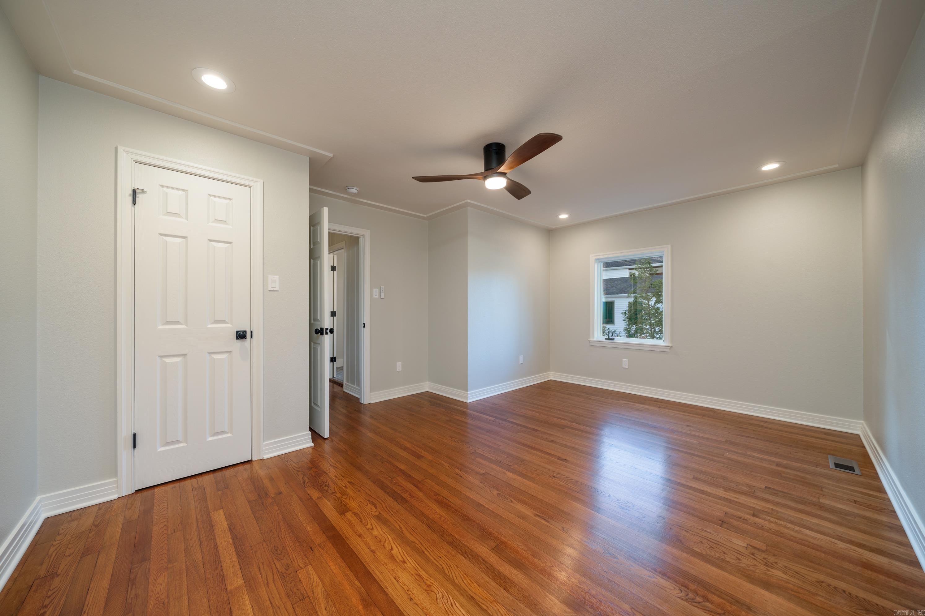 Eastborough Shores - Residential