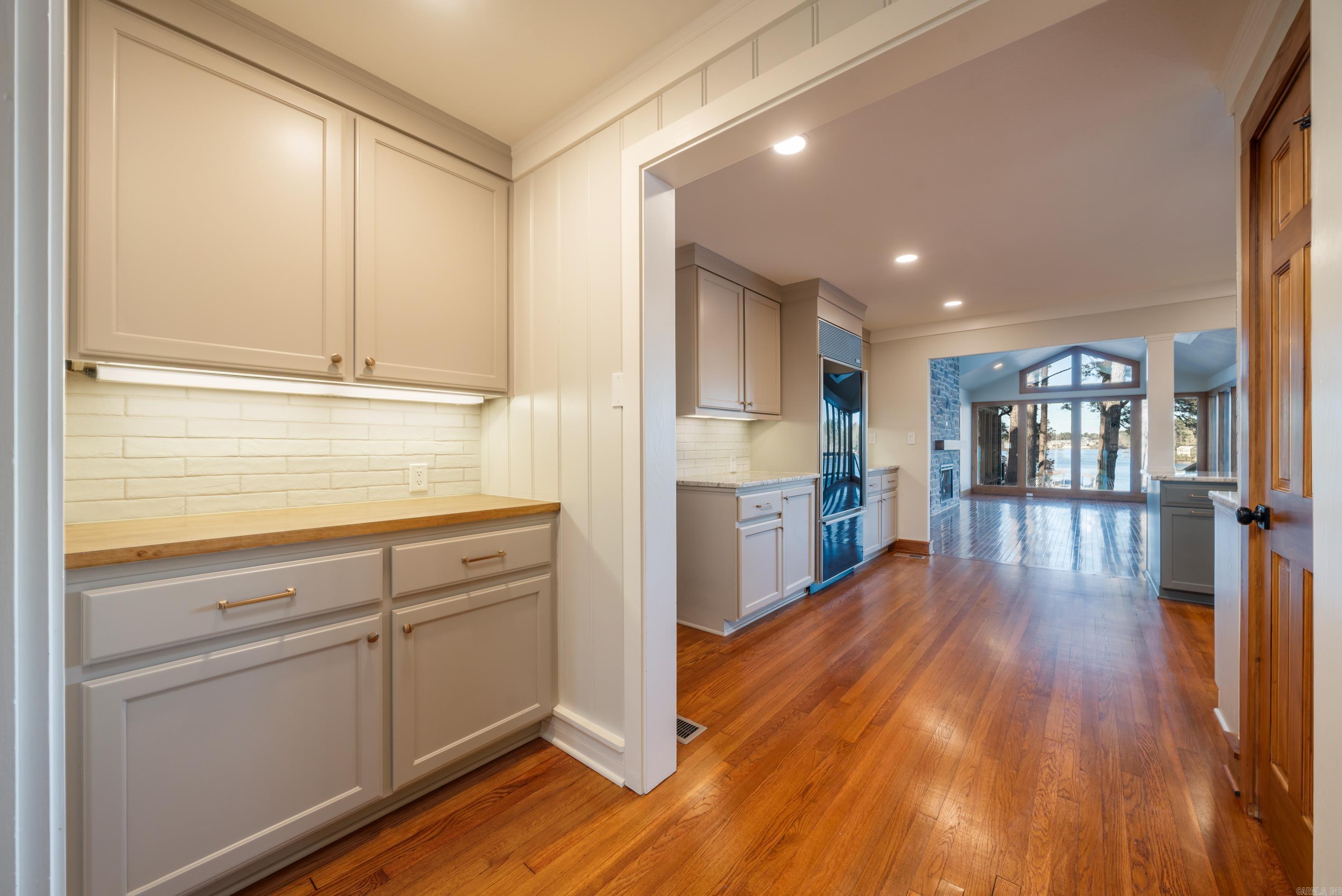 Eastborough Shores - Residential