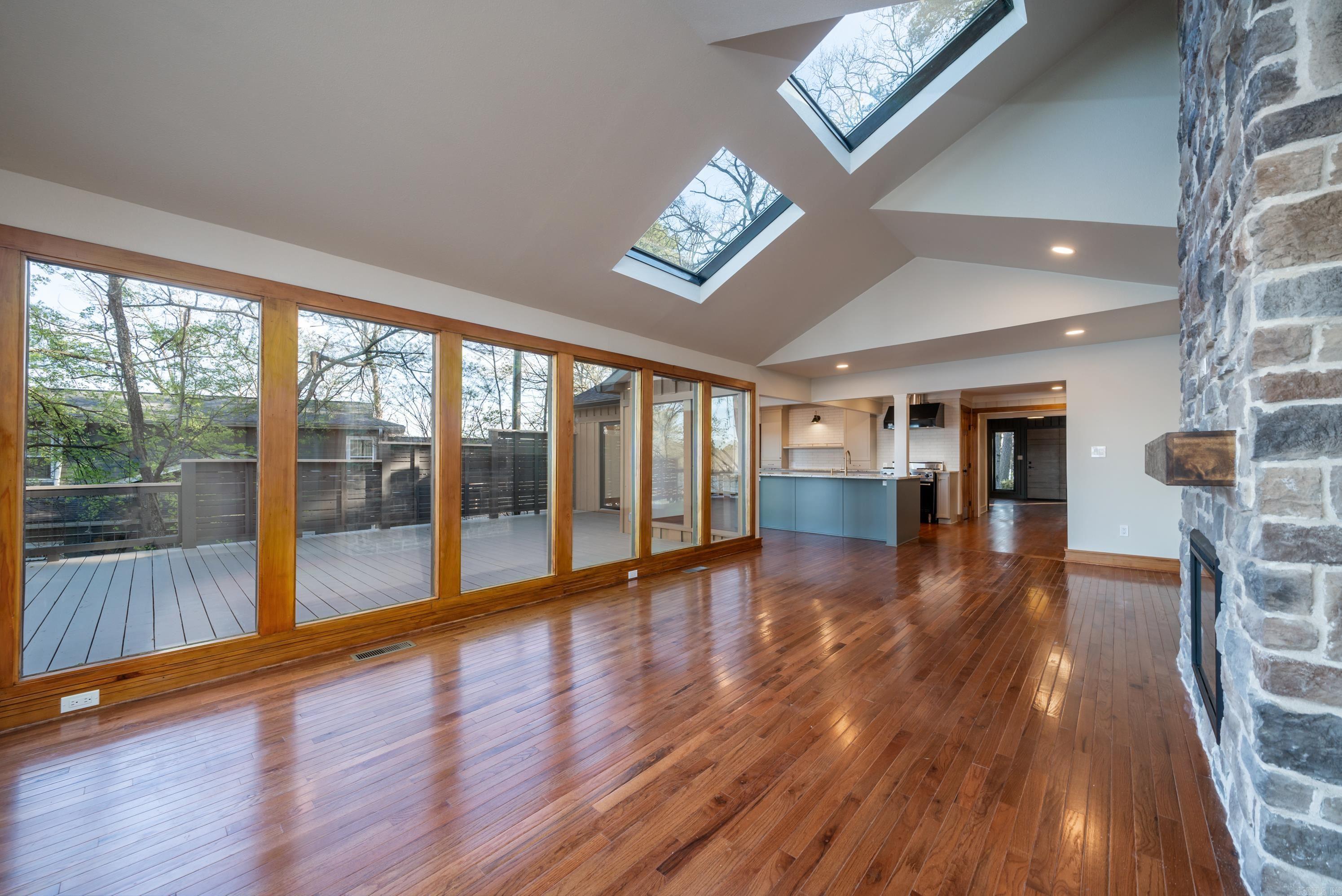 Eastborough Shores - Residential