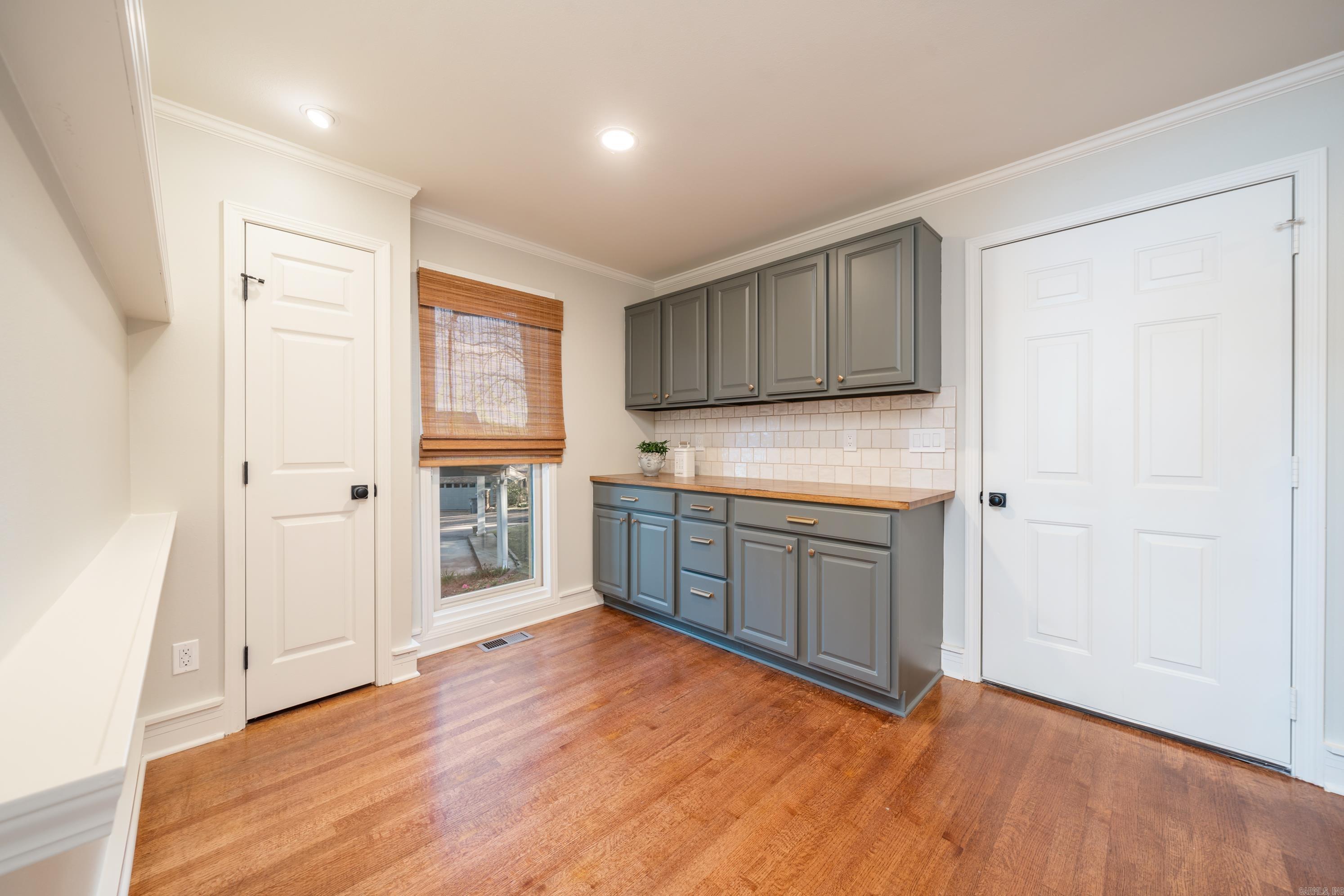 Eastborough Shores - Residential