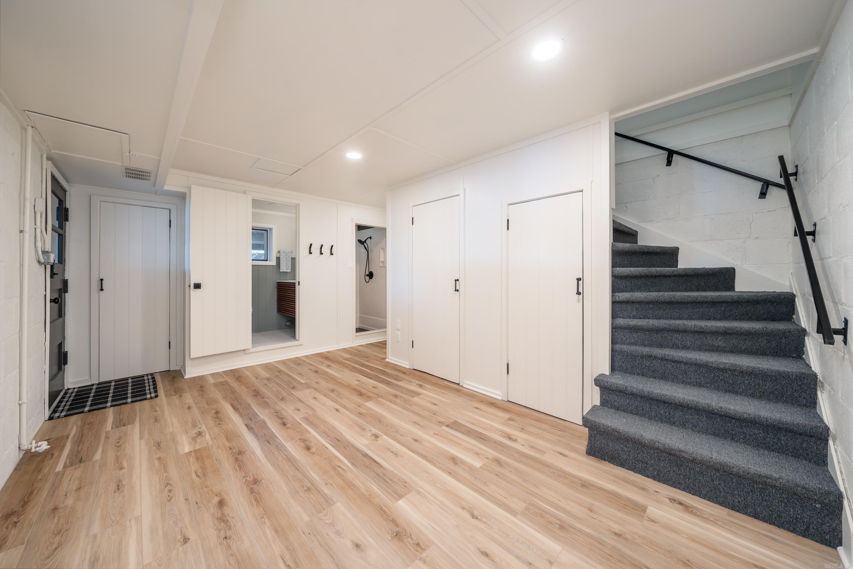 Eastborough Shores - Residential