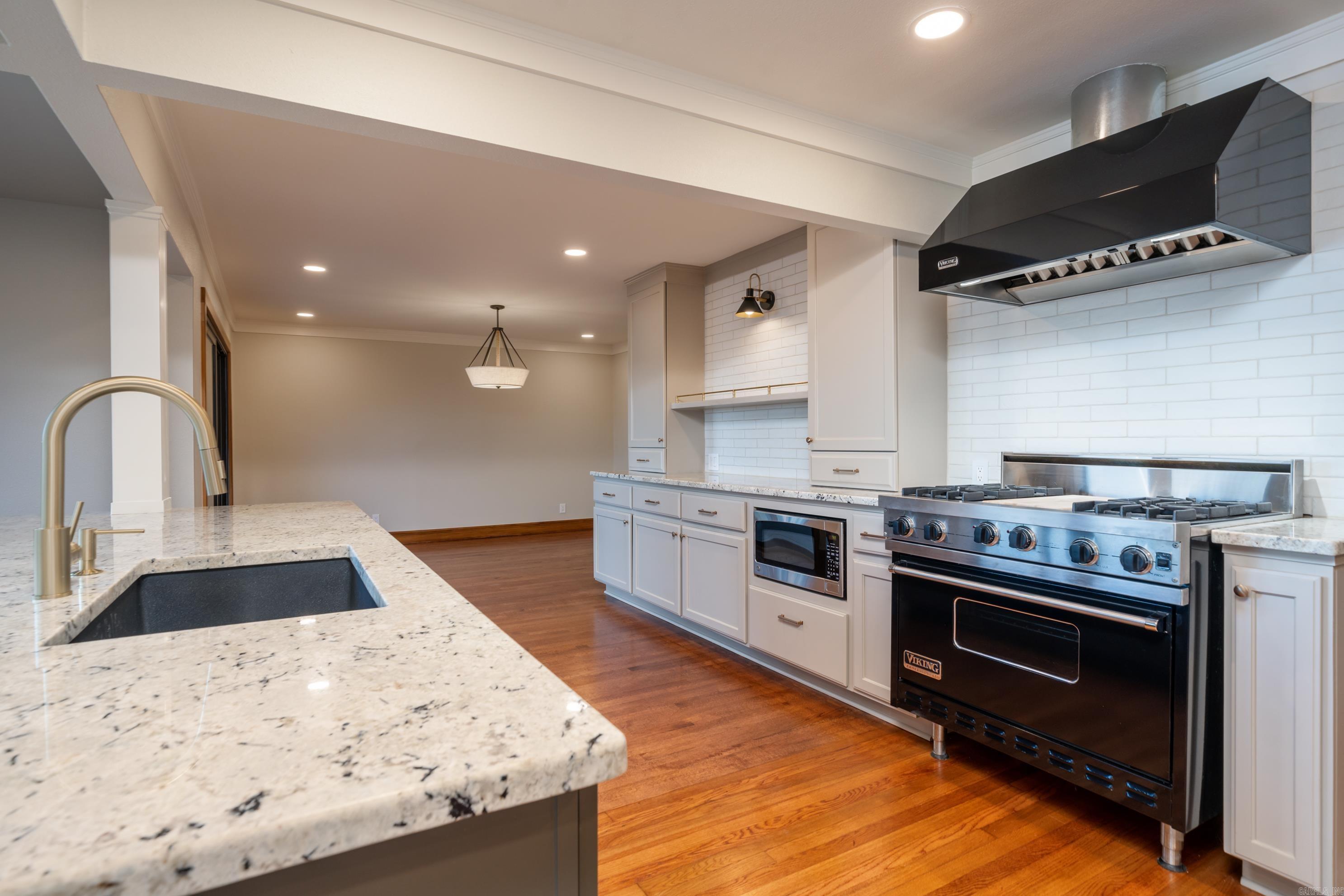 Eastborough Shores - Residential