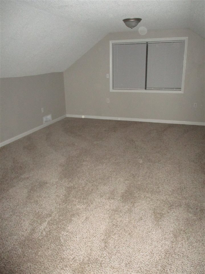 Random Oaks Valley to Mountain - Residential Lease