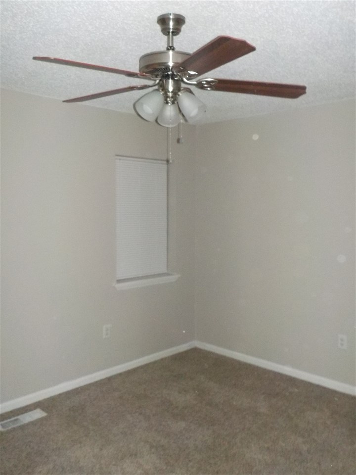 Random Oaks Valley to Mountain - Residential Lease