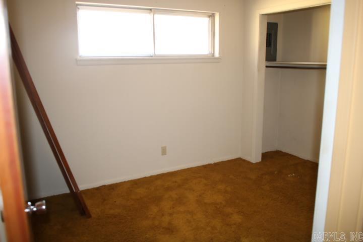 BROOKFIELD - Residential