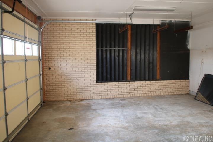 BROOKFIELD - Residential