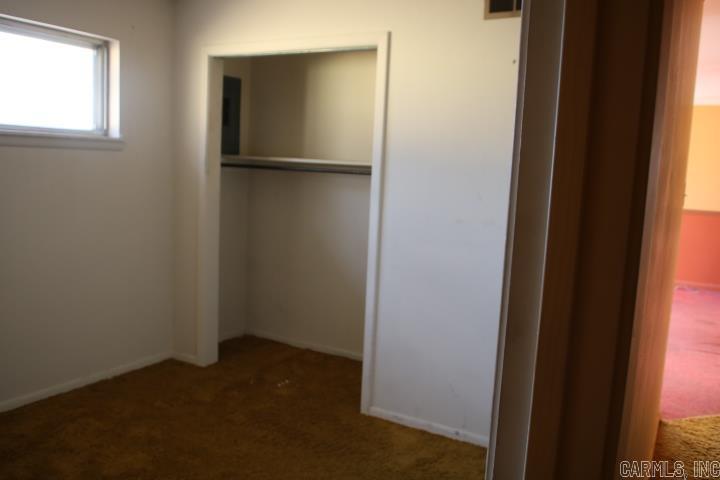 BROOKFIELD - Residential