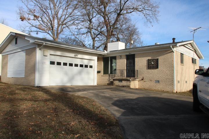 BROOKFIELD - Residential