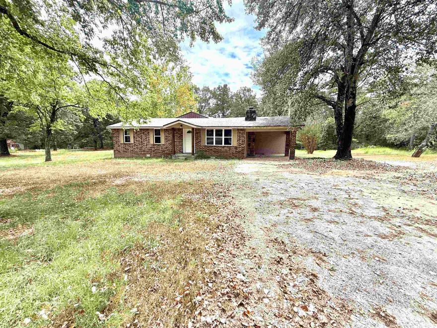 This remodeled country home sits on approximately 2 acres along Highway 56, offering easy access while still providing a private rural setting in north-central Arkansas. Conveniently located between Melbourne and Calico Rock, it is only a short drive to schools, shopping, and essential services. Move-in ready, the home offers approximately 1,764 square feet of living space with thoughtfully updated, modern finishes. The spacious living room features a custom gas fireplace that creates a warm, inviting atmosphere for family gatherings or cozy evenings at home. With 4 bedrooms and 2 full bathrooms, this property is well suited for a family residence, retirement home, or country getaway. Outside, the 2+/- acres give you room for a garden, pets, or a small hobby farm.  Priced at $179,900, this remodeled Arkansas listing offers an affordable opportunity to enjoy country living with highway frontage in the Ozarks. Additional acreage is available if you need more land or want flexible purchase options with extra space.