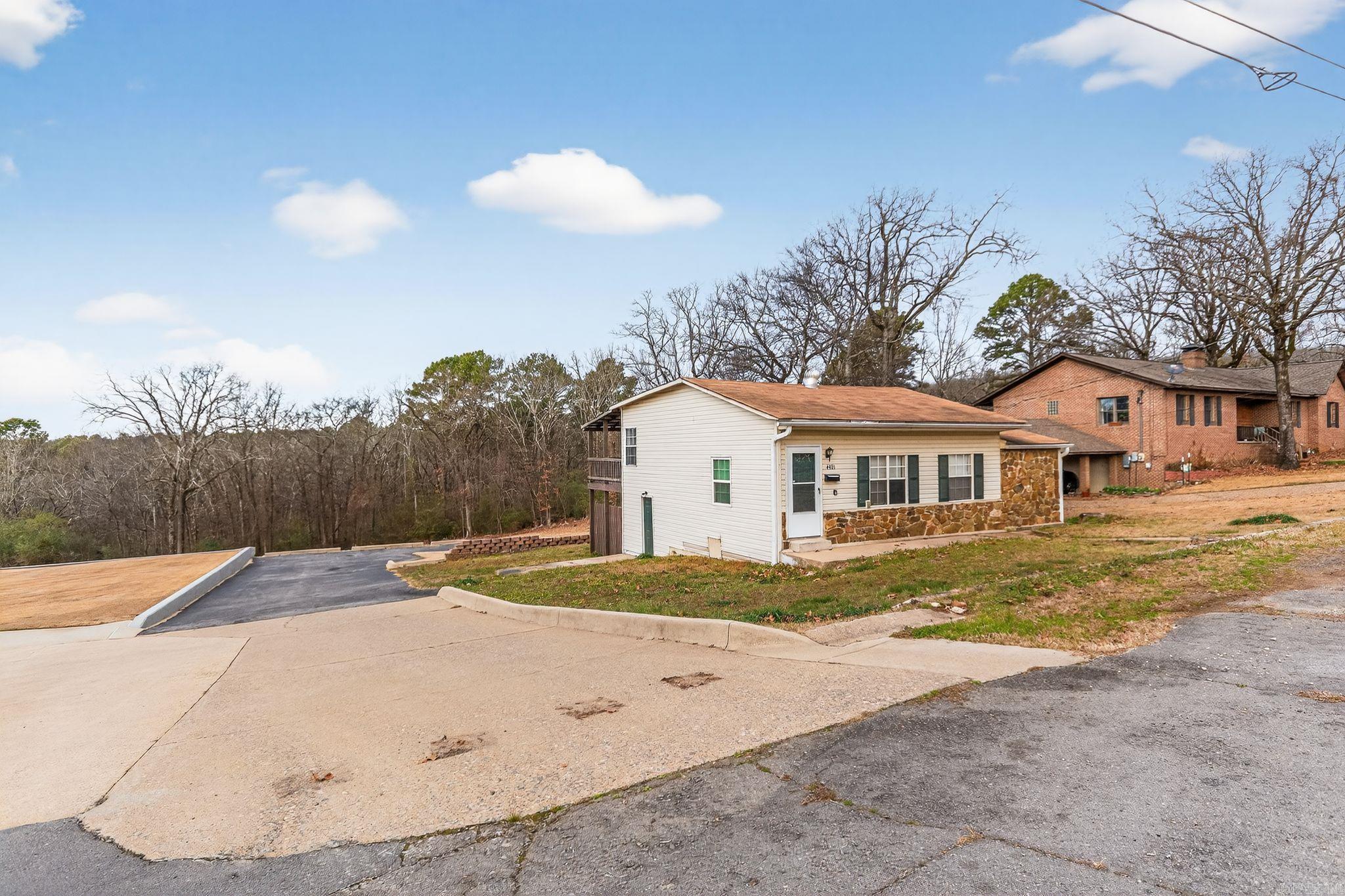 PLEASANT VIEW - Residential