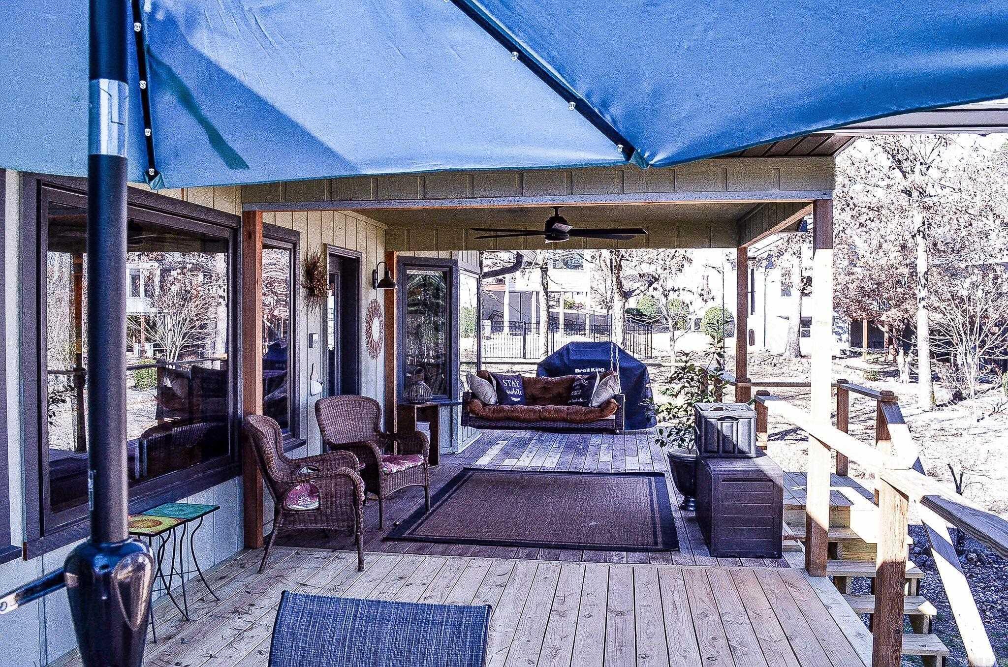 Doscientos - Residential