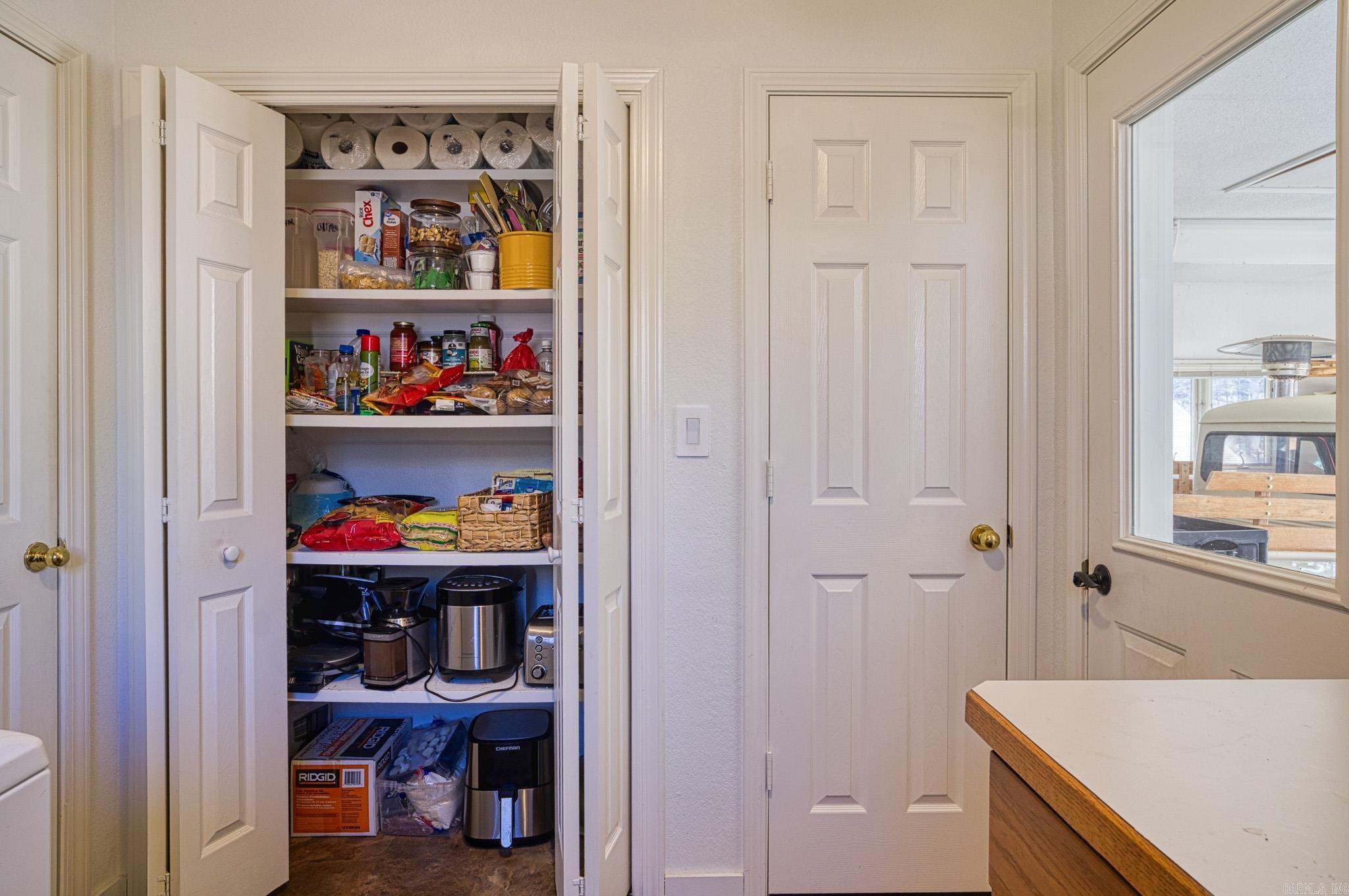 Doscientos - Residential