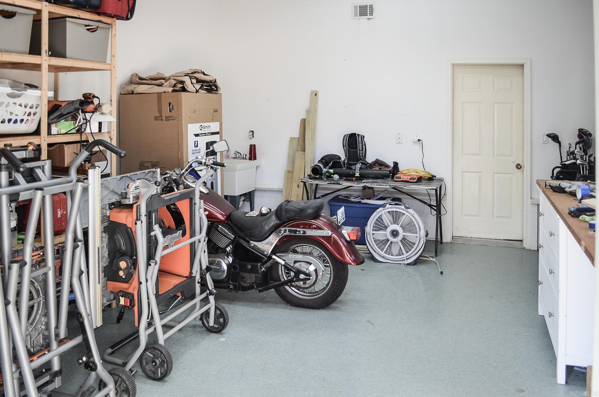 Doscientos - Residential