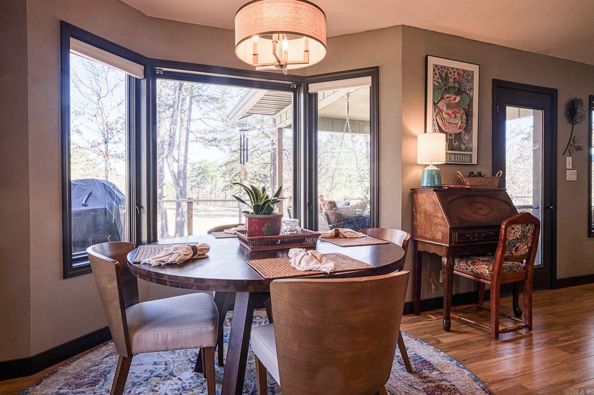 Doscientos - Residential