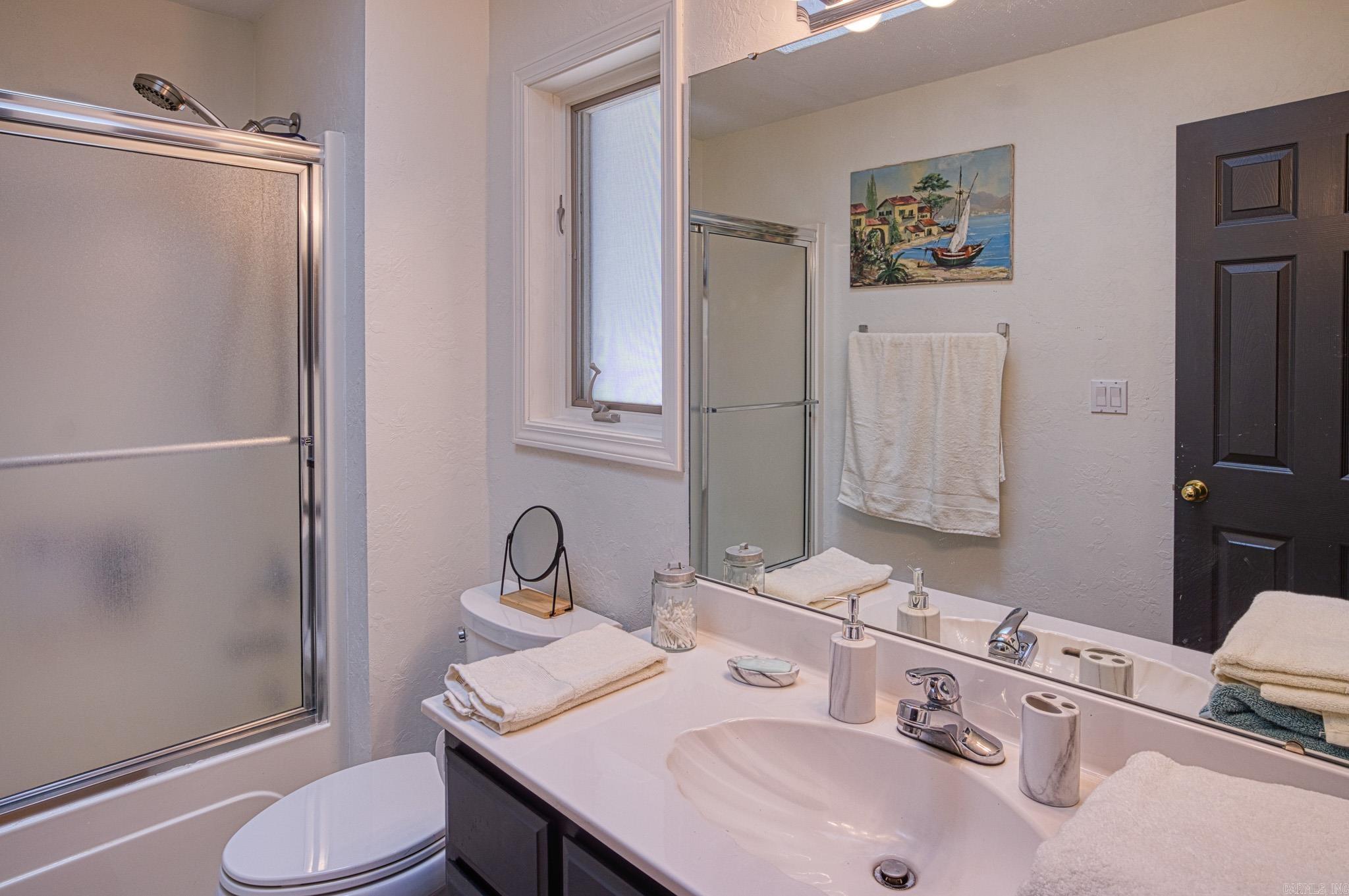 Doscientos - Residential